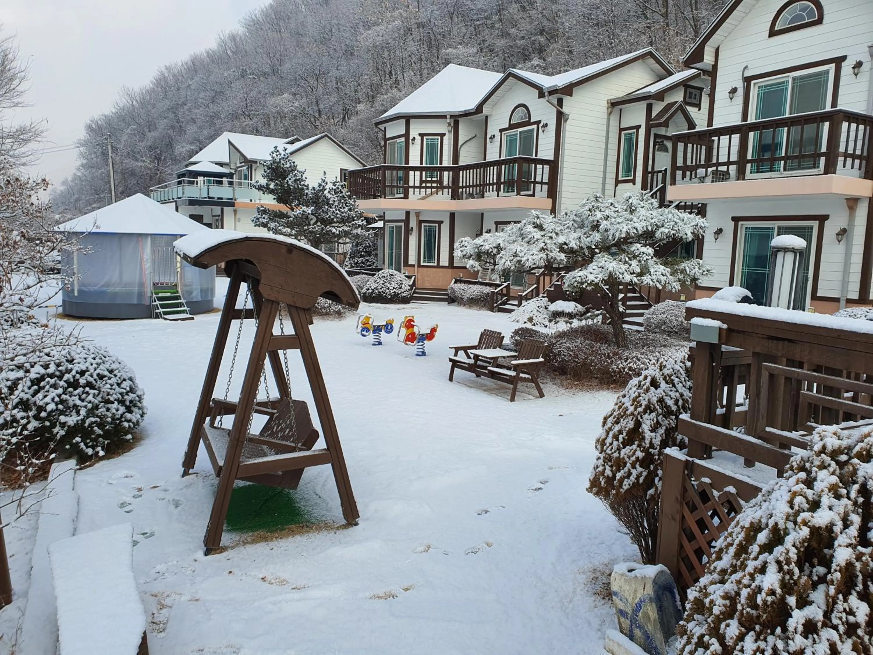 Property building in Forest of Color Pension