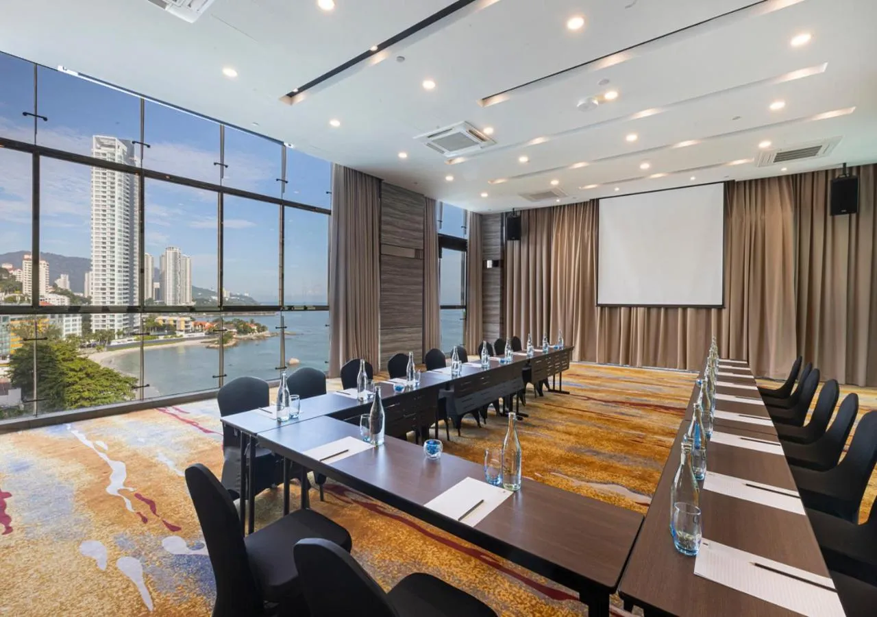 Meeting/conference room in Hompton Hotel by the Beach