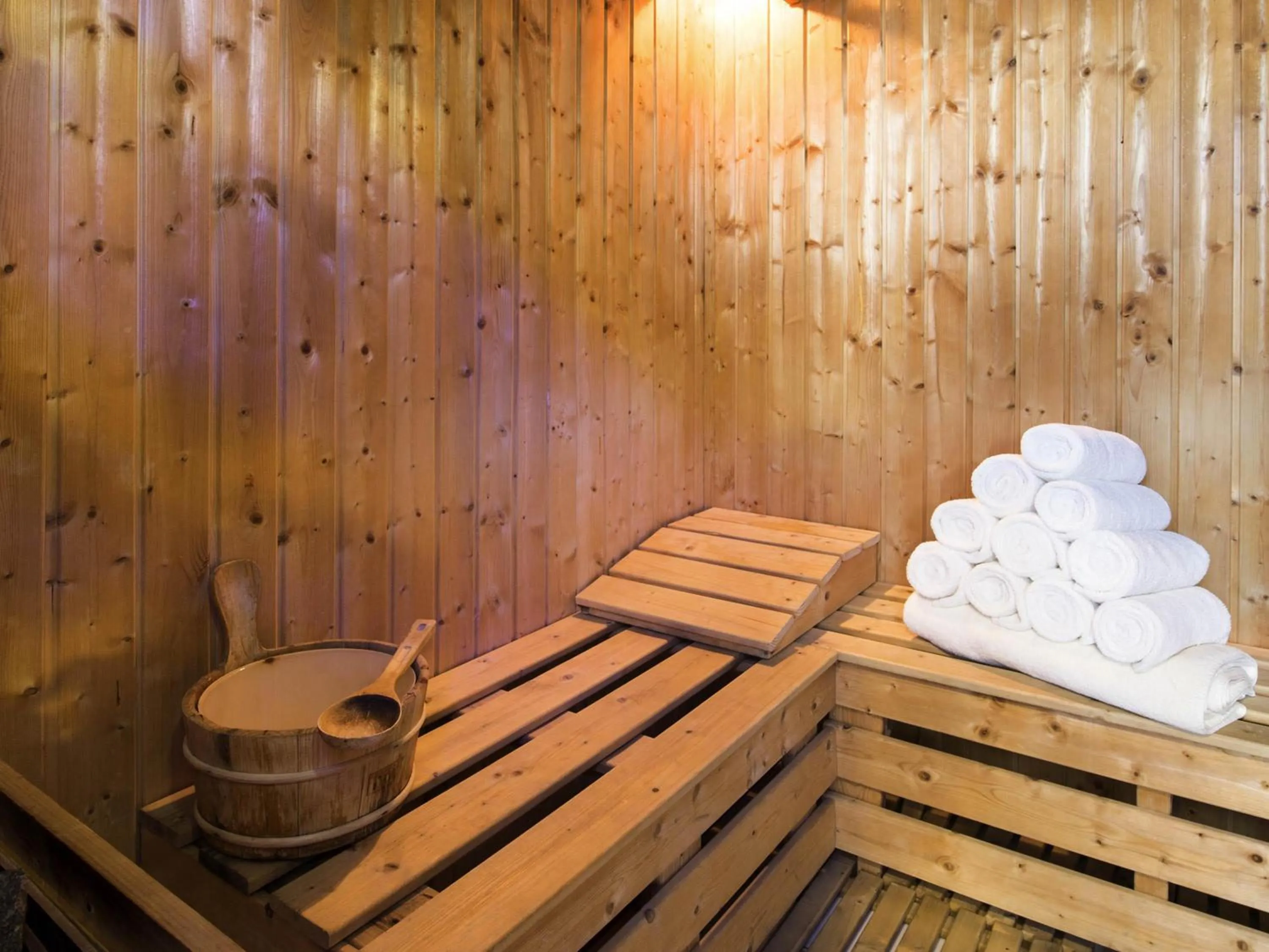 Spa and wellness centre/facilities in Novotel Abu Dhabi Gate