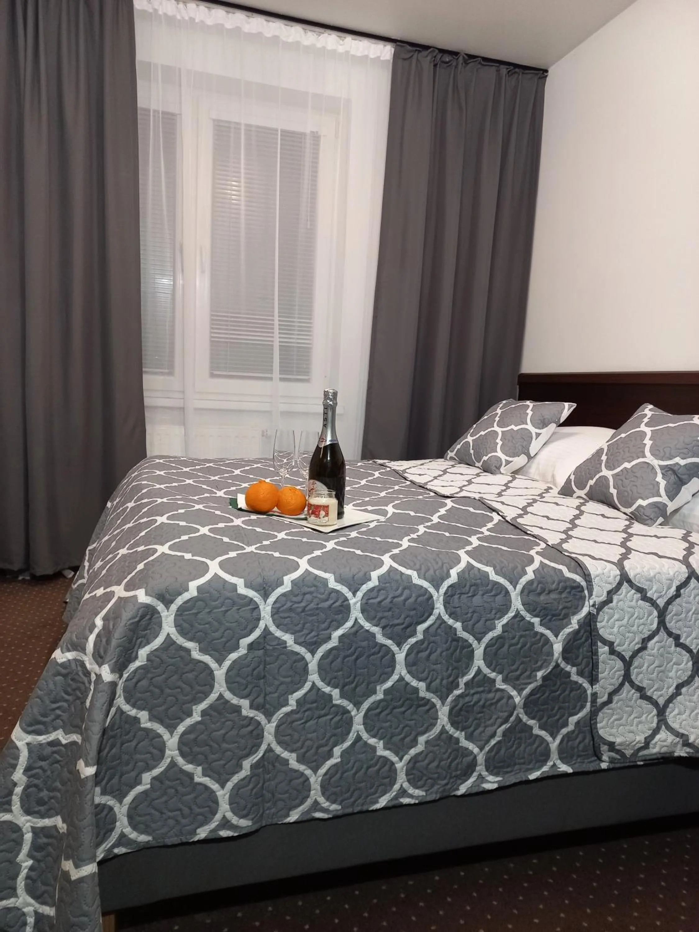 Bed in Pensjonat Plażowy Boss z Restauracją 50 metrów od Morza