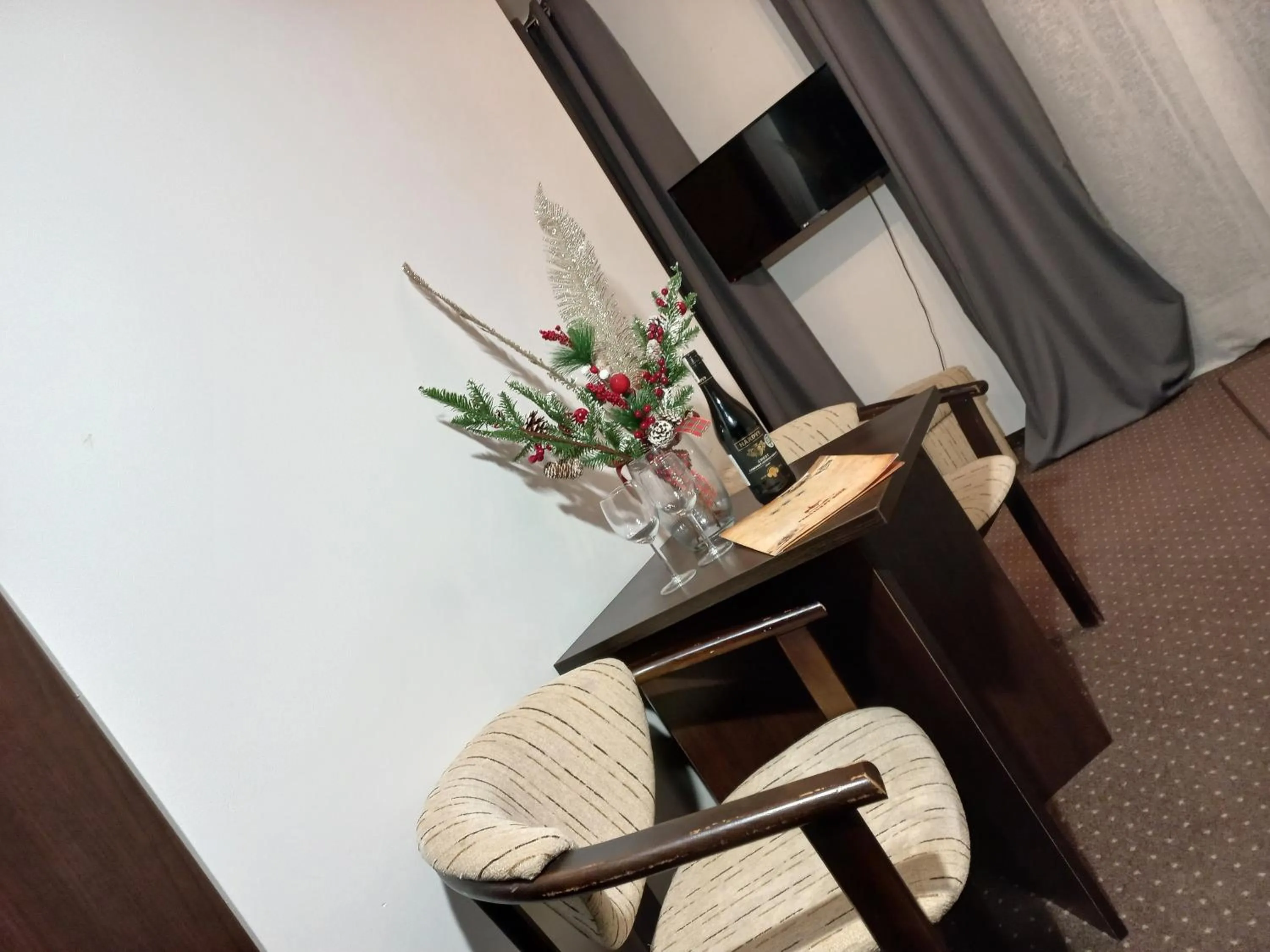 Pensjonat Plażowy Boss z Restauracją 50 metrów od Morza
