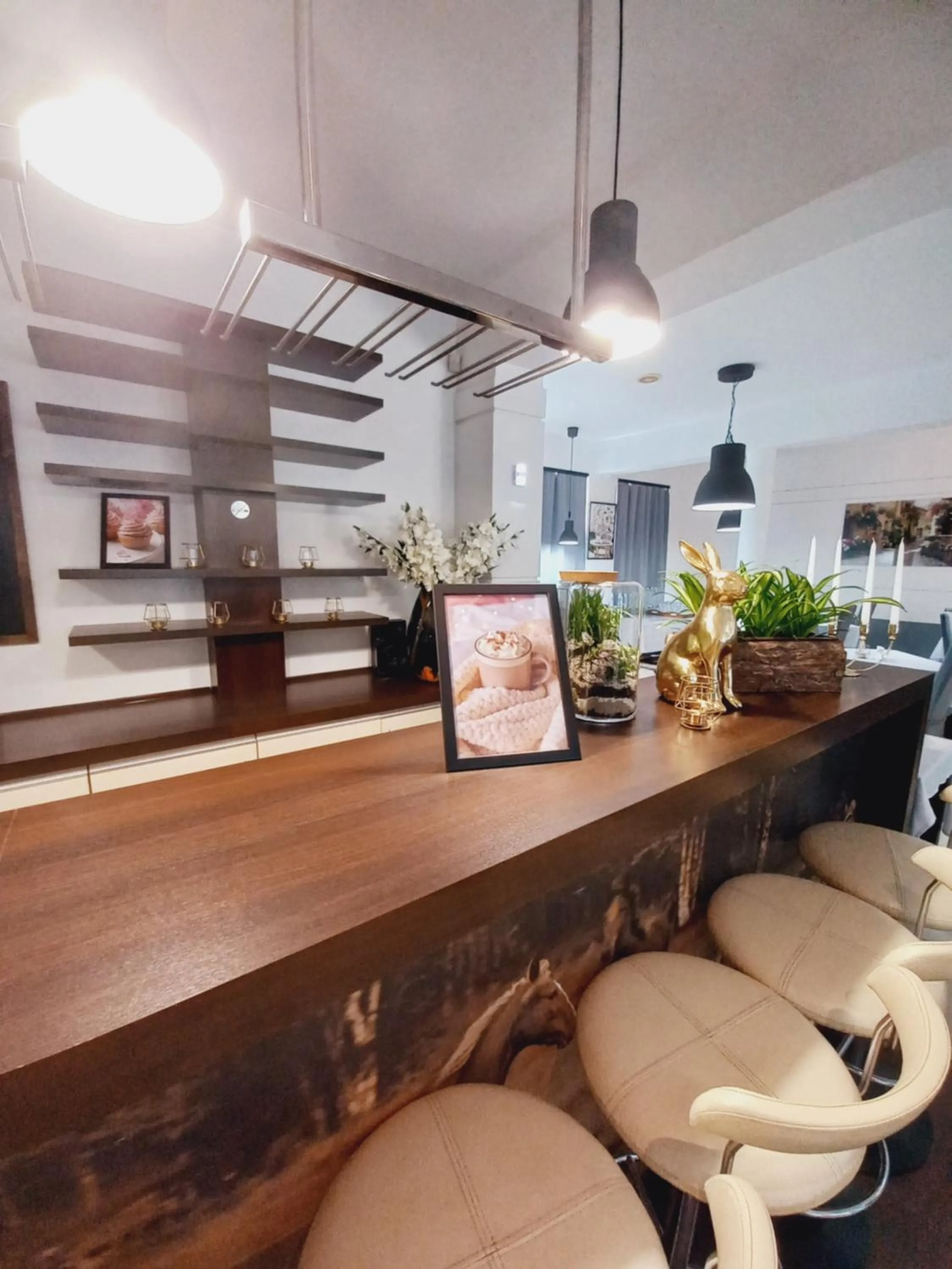 Pensjonat Plażowy Boss z Restauracją 50 metrów od Morza
