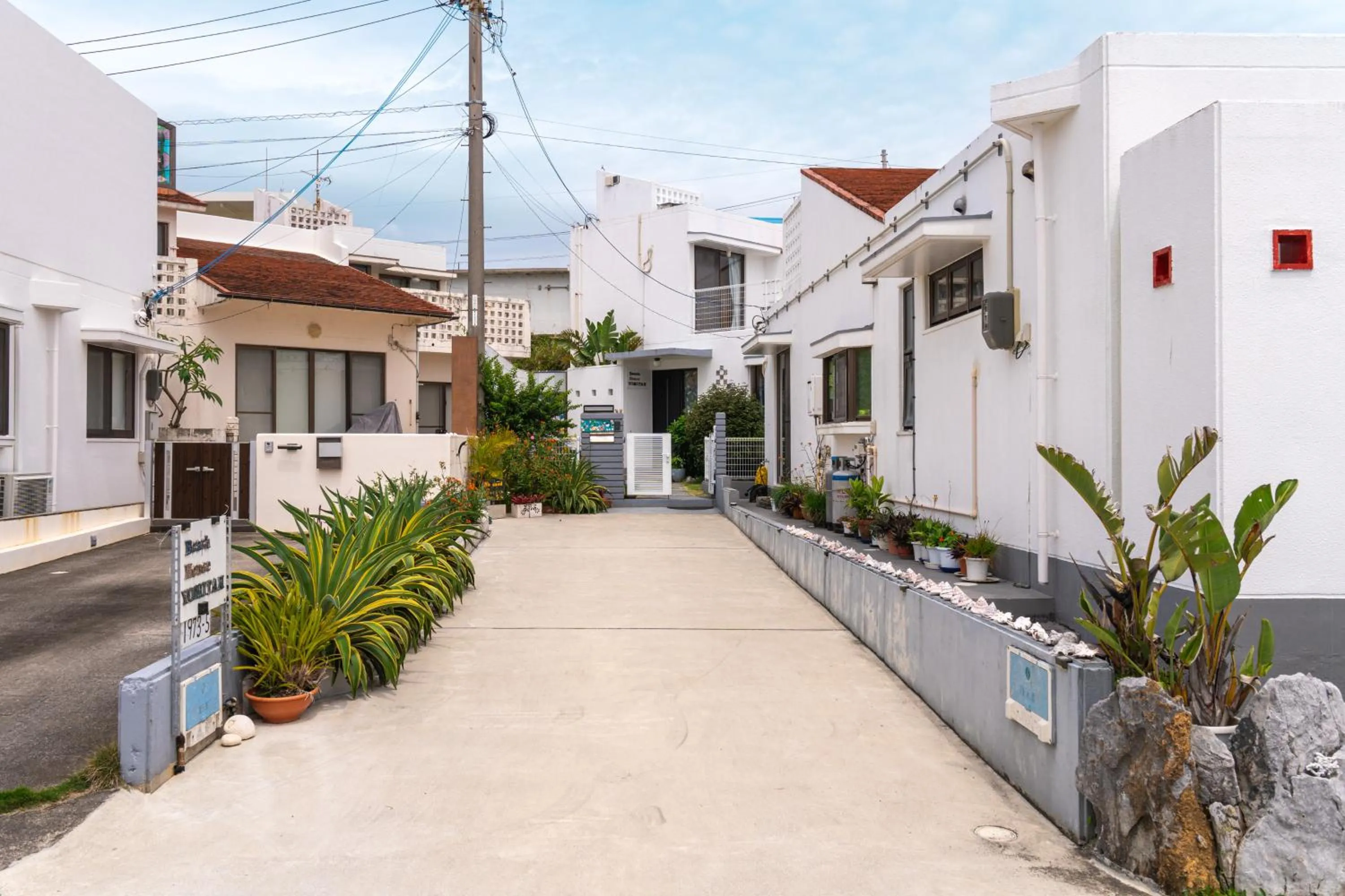 Neighbourhood in Beach House Yomitan