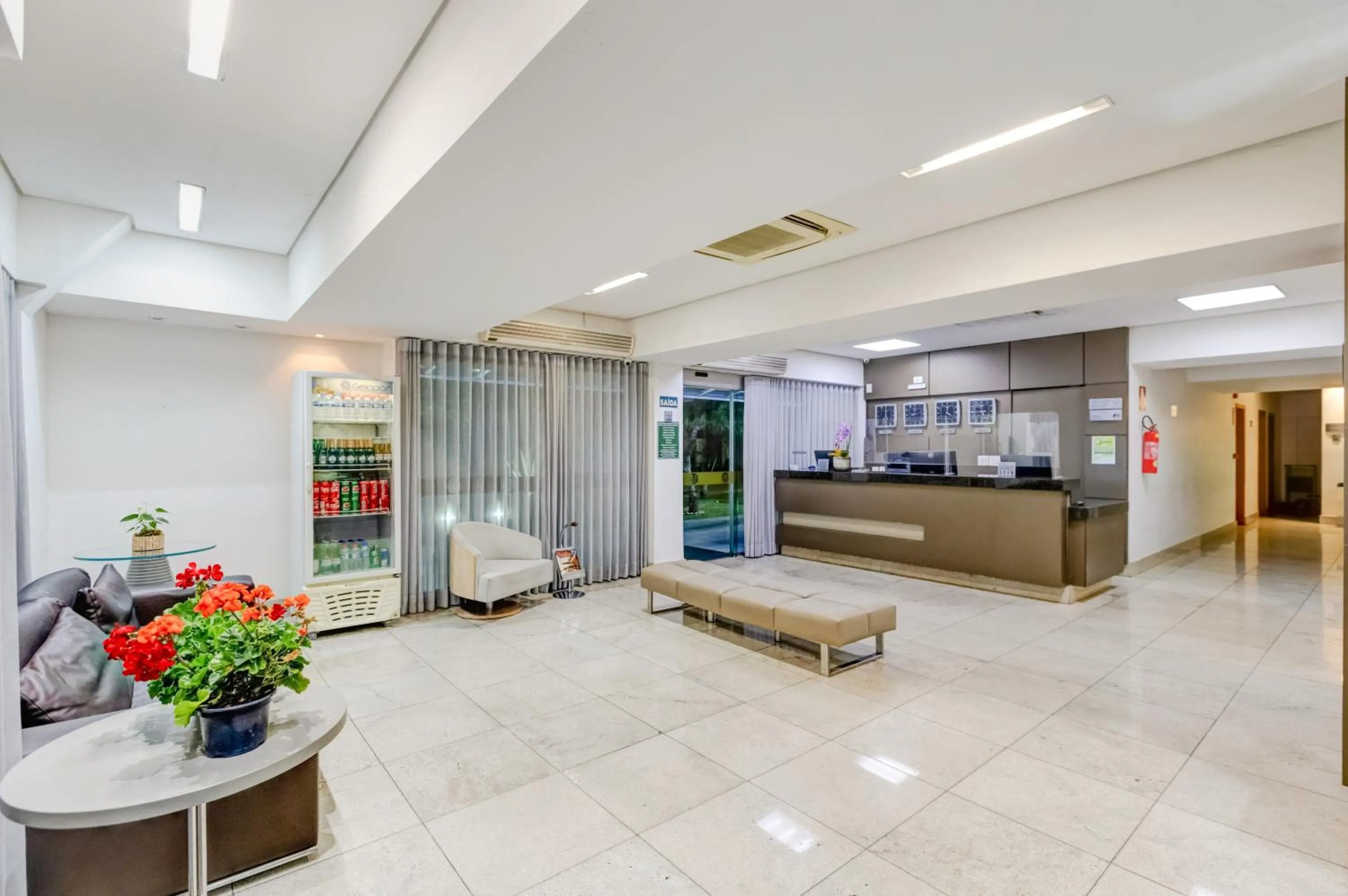 Lobby or reception in BH Jaraguá Hotel