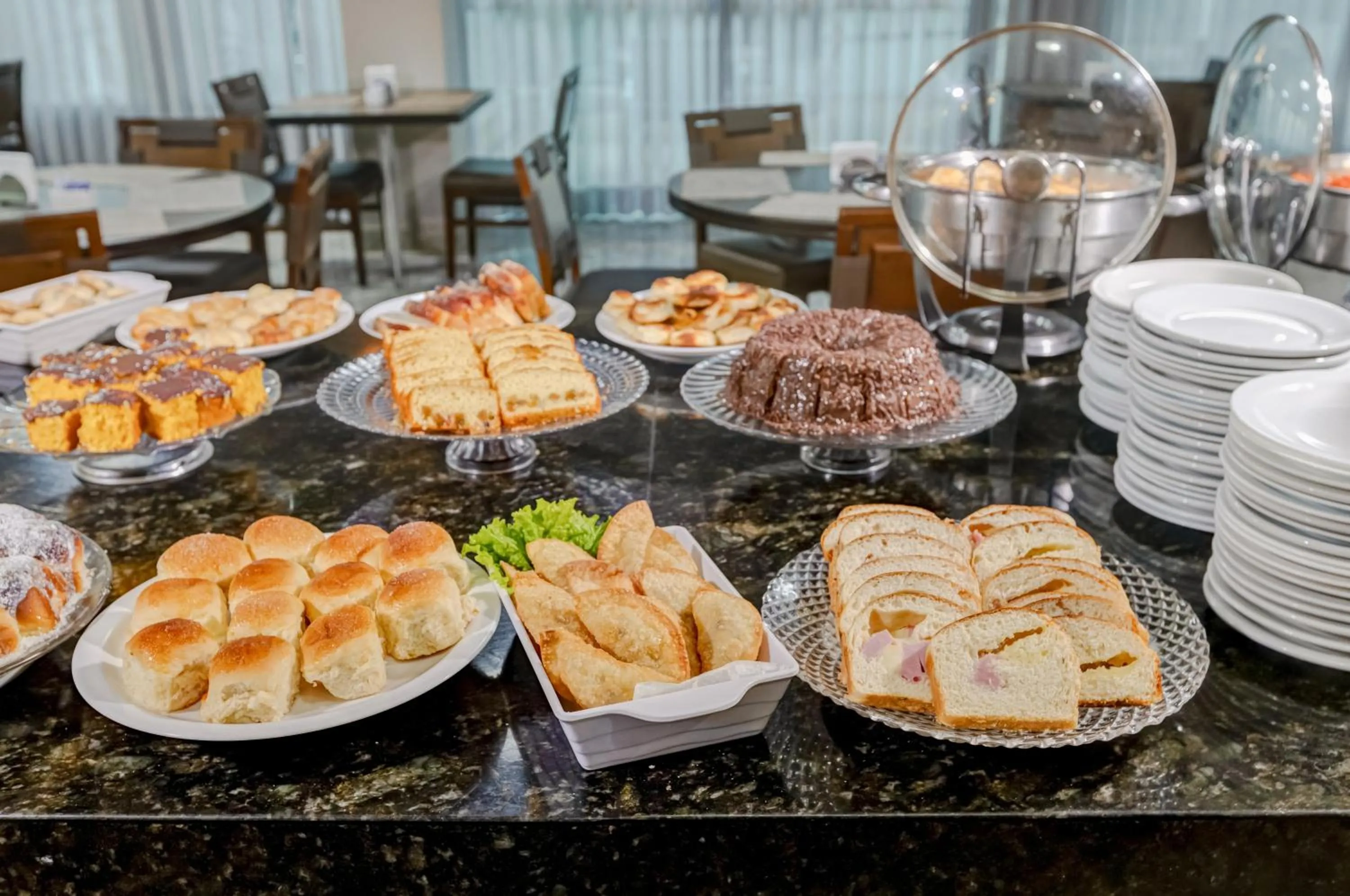 Breakfast in BH Jaraguá Hotel