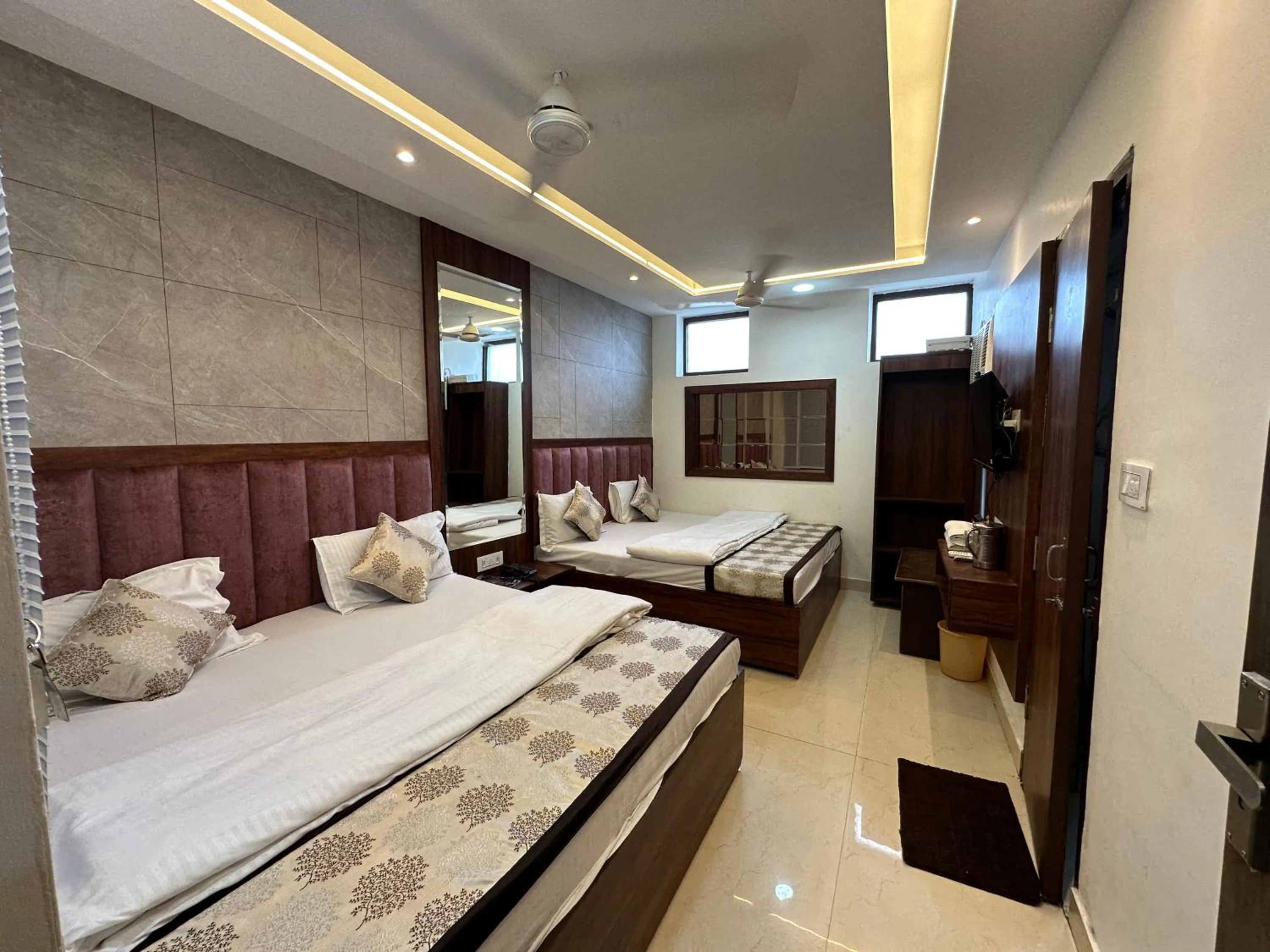 Bed in Hotel Seeta Since 1965