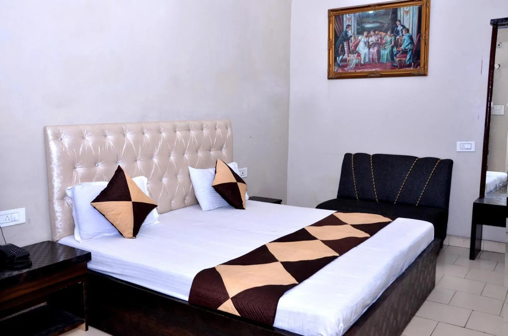 Bed in Hotel Seeta Since 1965
