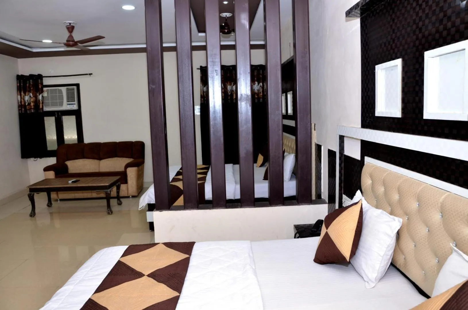 Bed in Hotel Seeta Since 1965