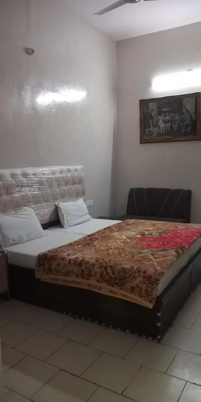 Bed in Hotel Seeta Since 1965