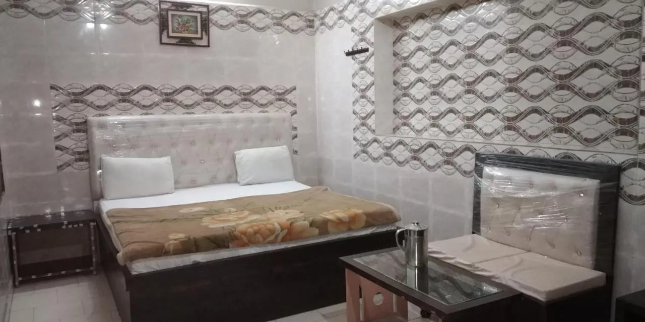 Bed in Hotel Seeta Since 1965