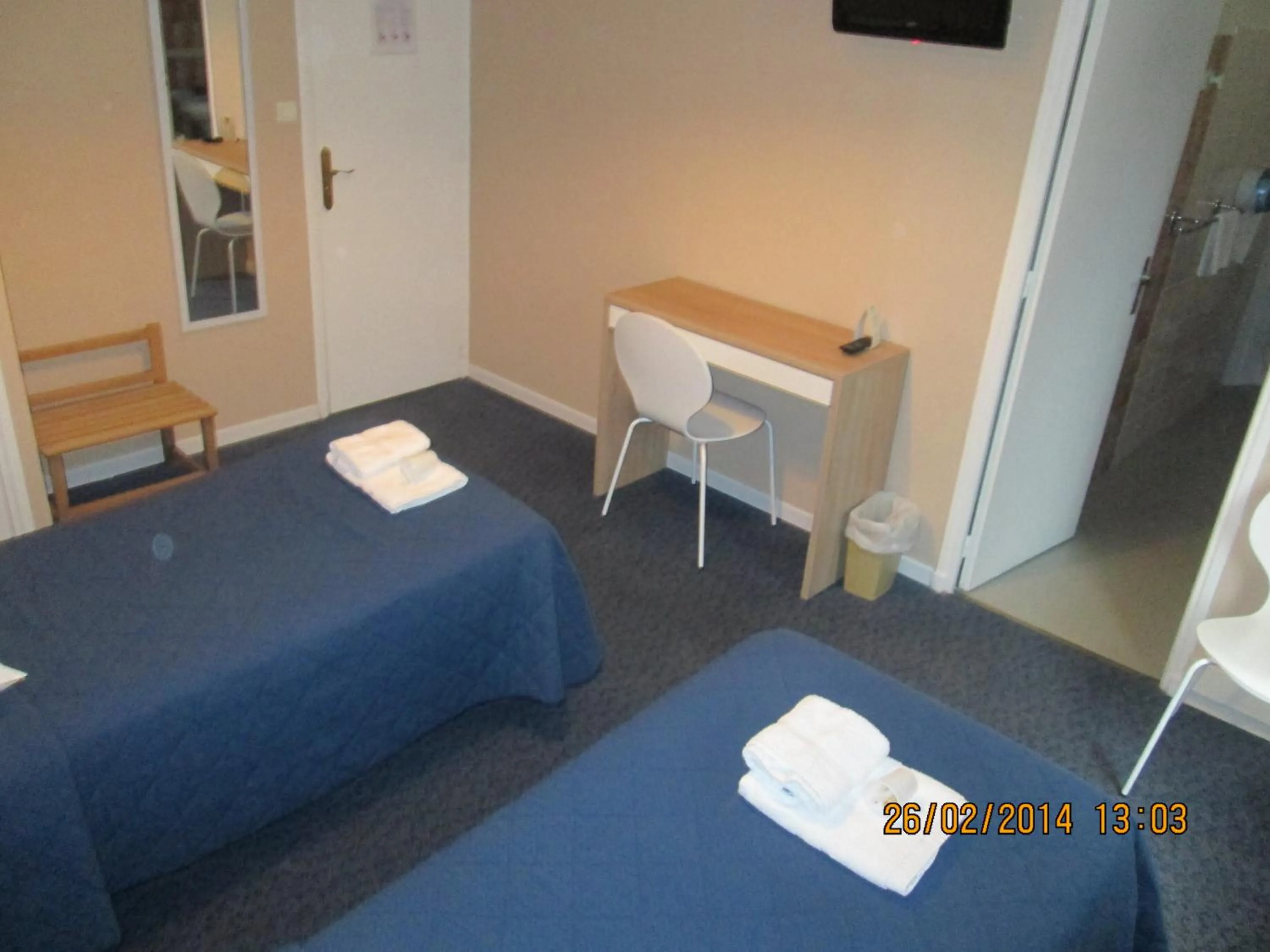 Bed in Hôtel-Restaurant Le Blueberry