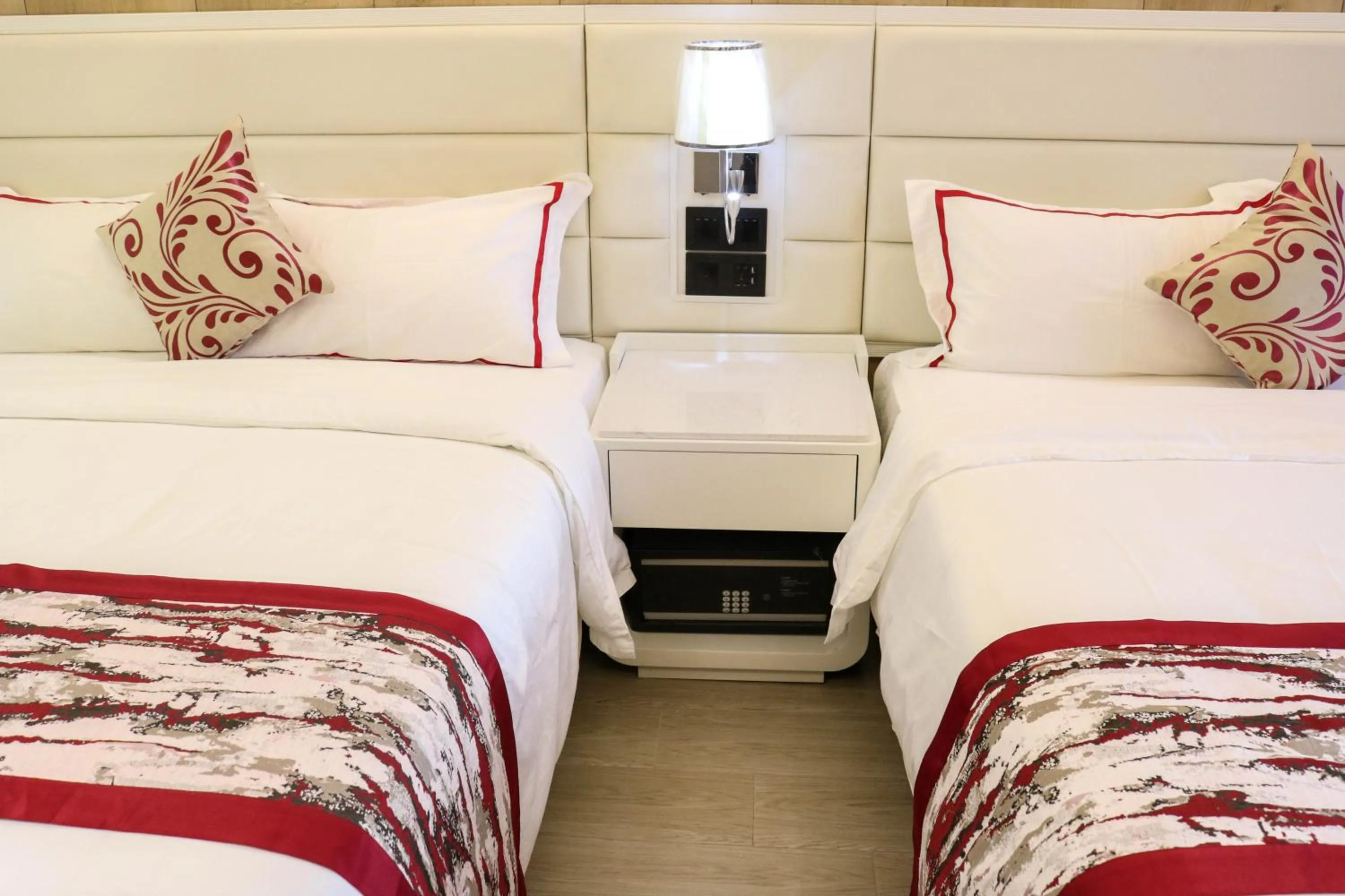 Bed in Red Hotel Cubao, Quezon City