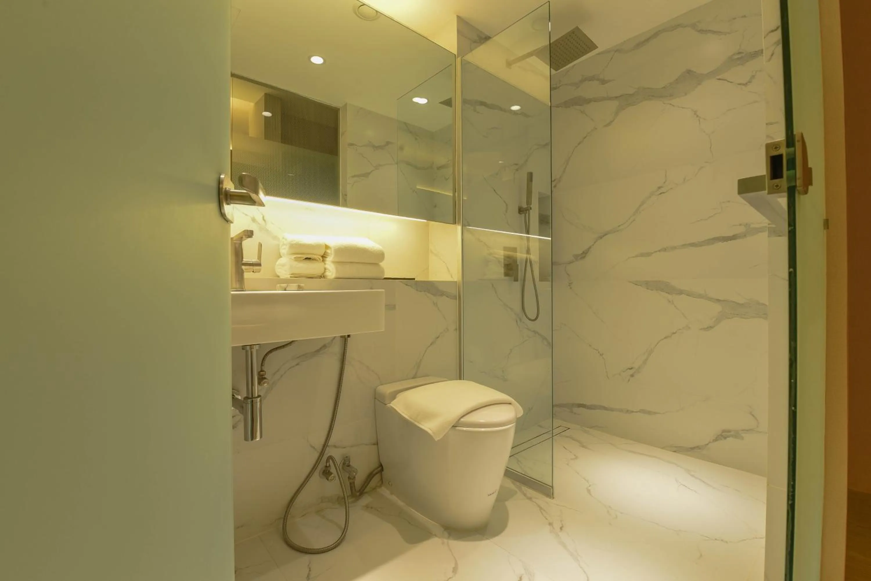 Shower in Red Hotel Cubao, Quezon City