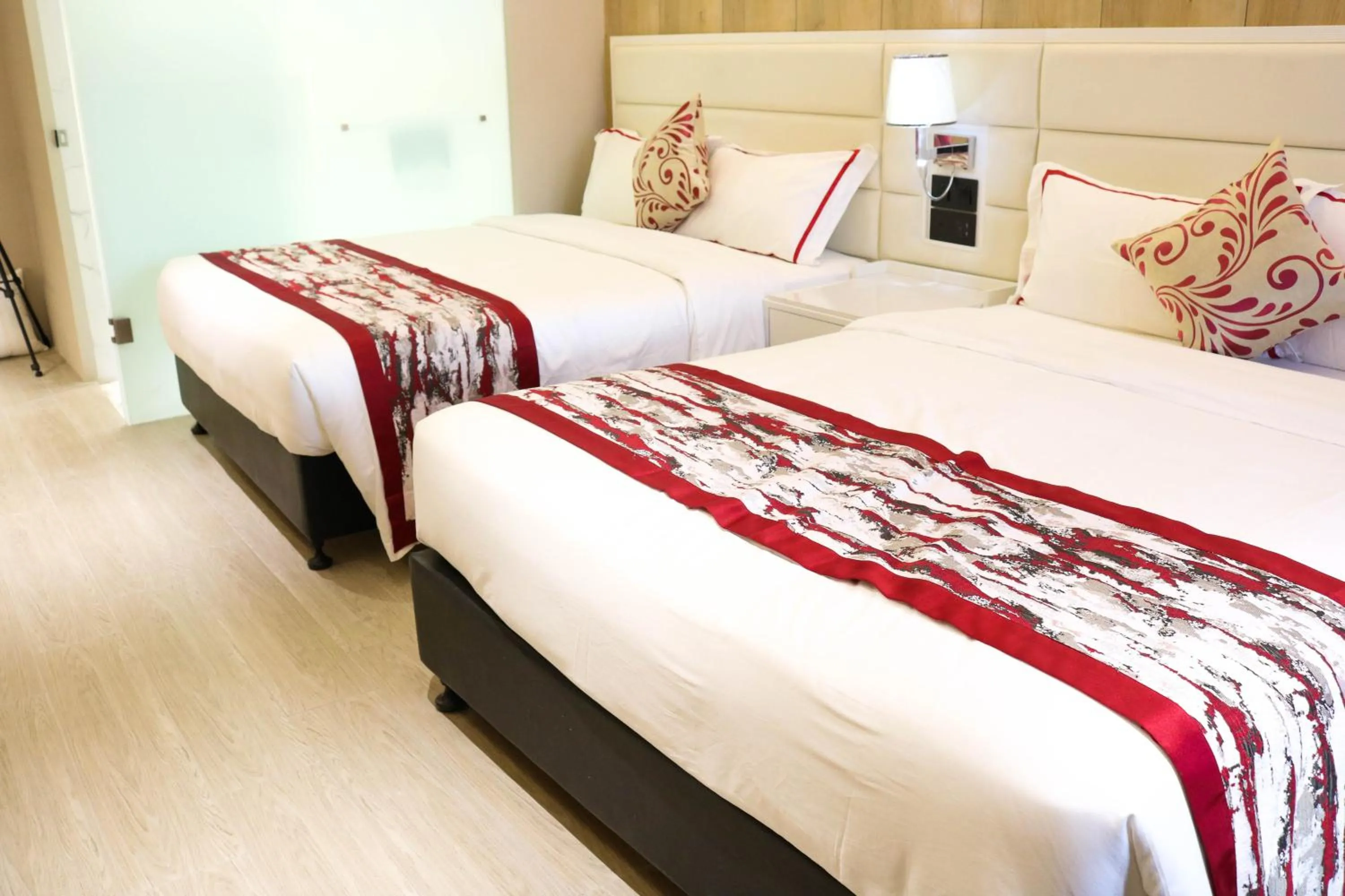 Bed in Red Hotel Cubao, Quezon City