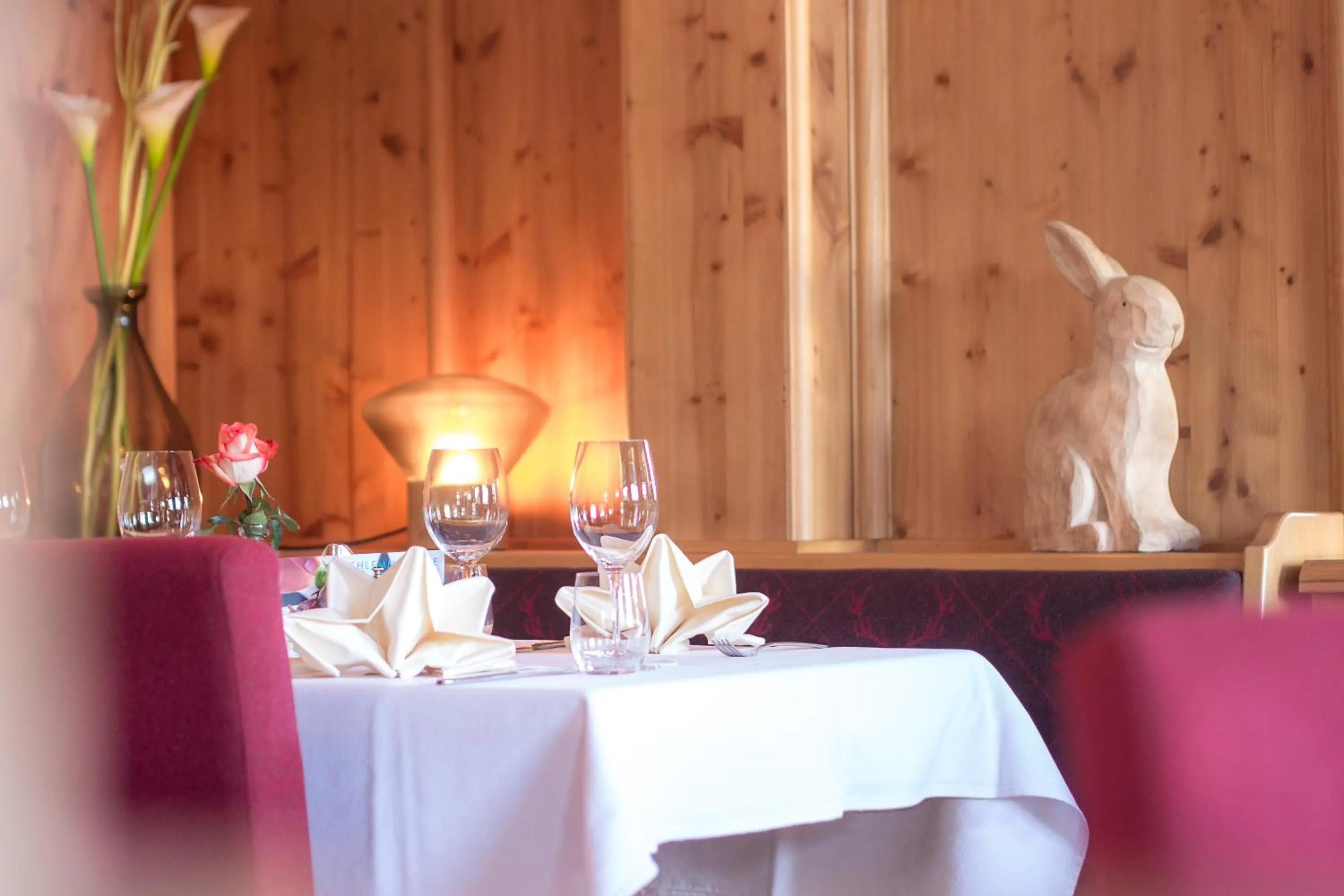 Restaurant/places to eat in Hotel Neuer am See