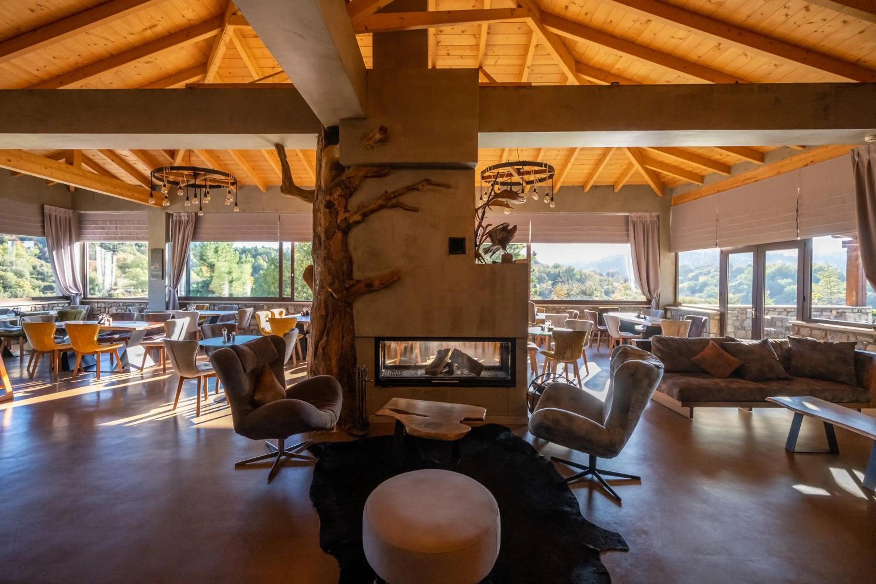 Restaurant/places to eat in Mylaon Boutique Hotel & Spa