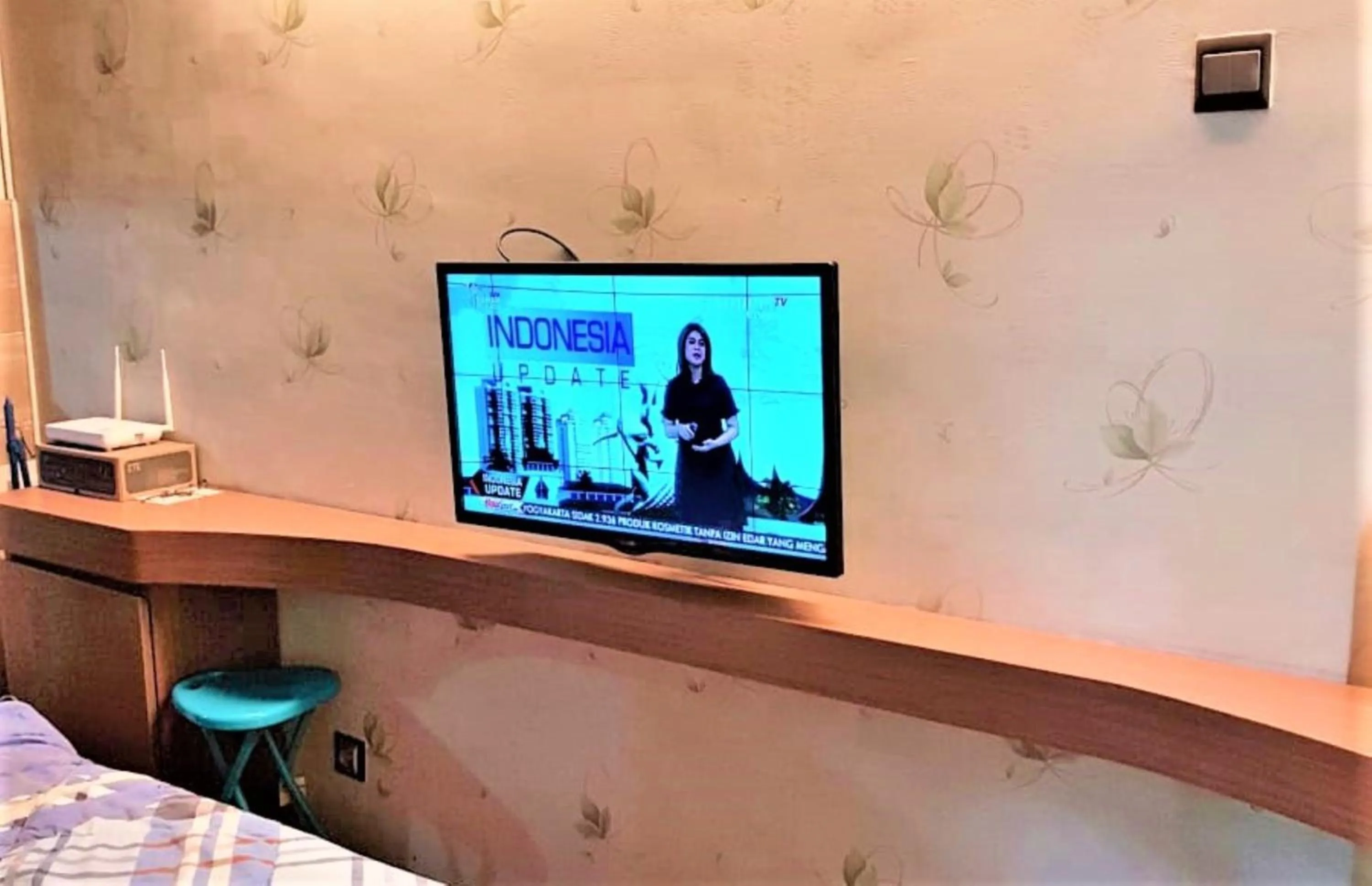 Bedroom in Apartemen Mutiara Bekasi by Veeroom