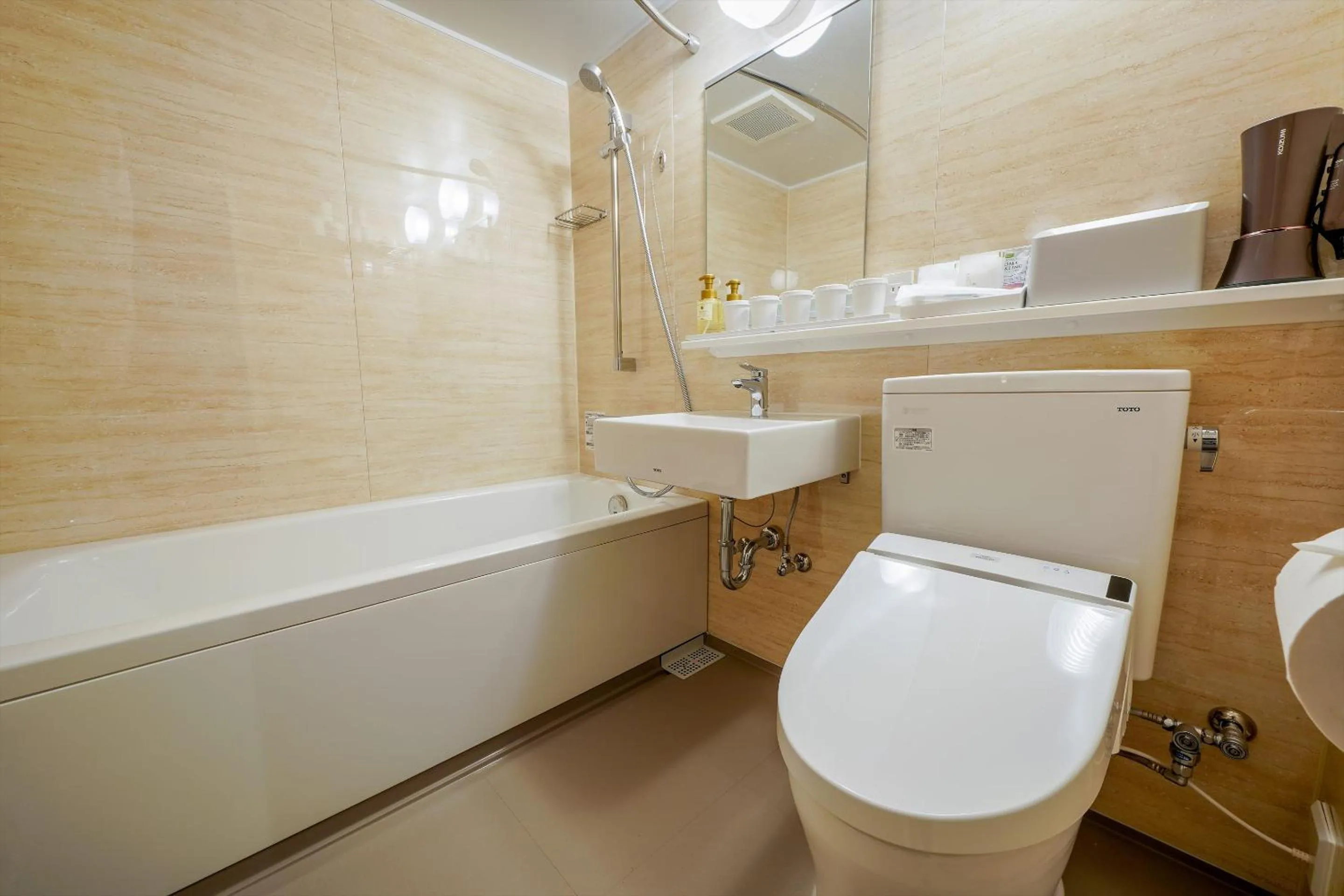 Shower in RESI STAY BRiX