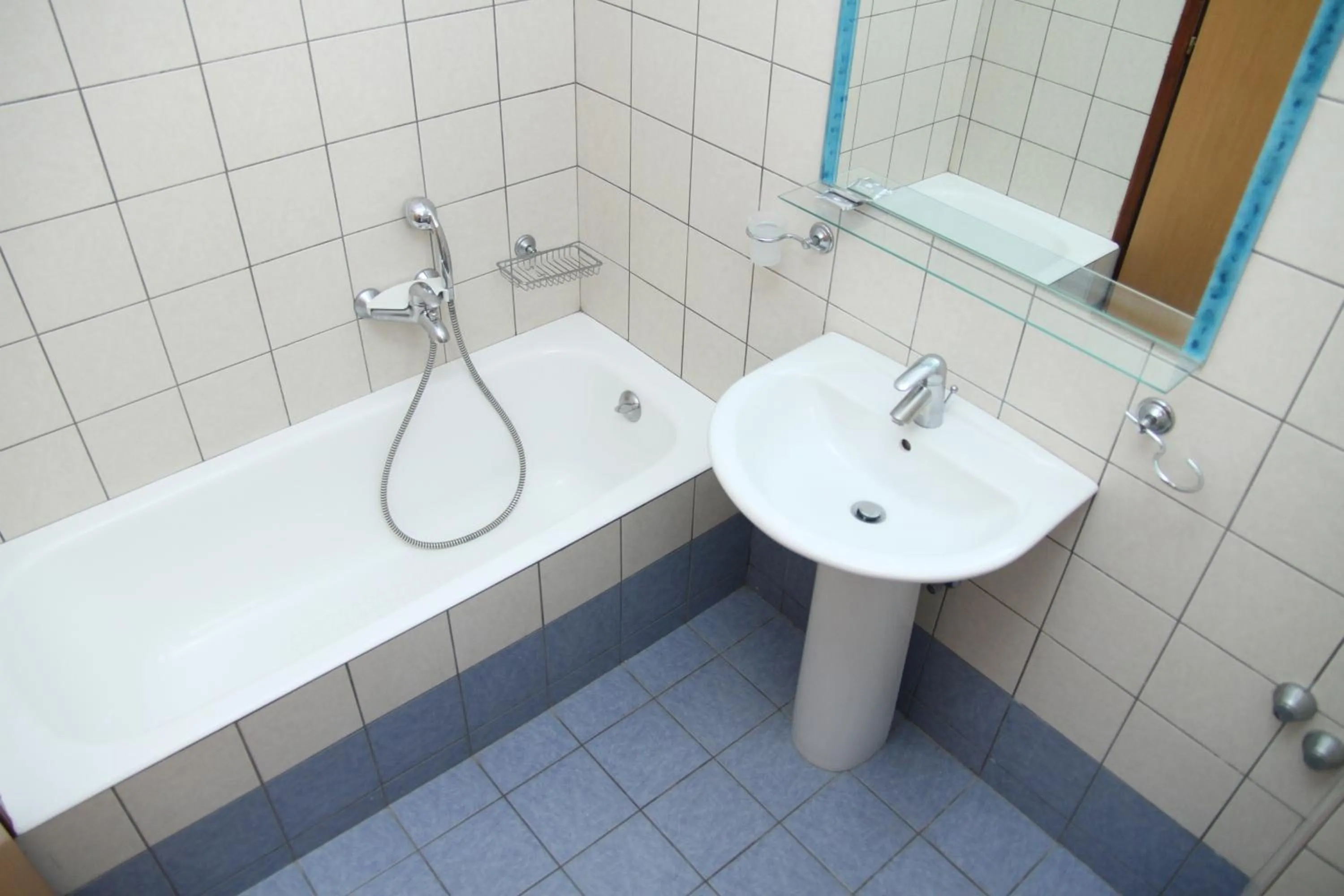 Bathroom in Pennystella Apartments