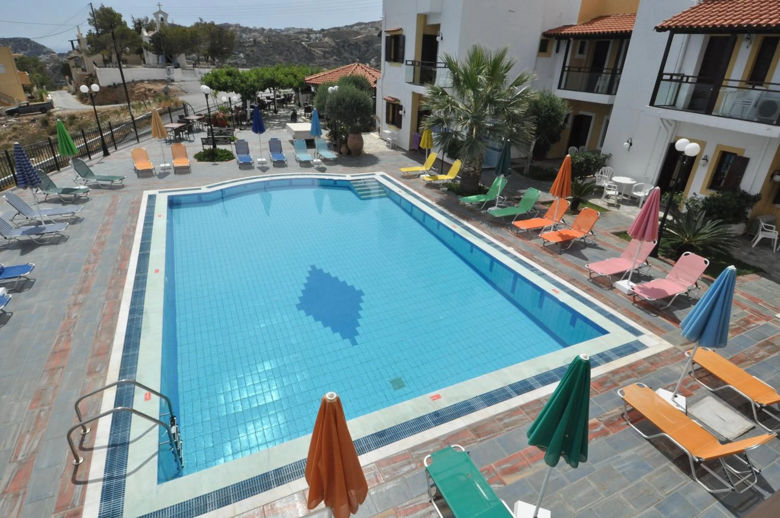 Pool view in Pennystella Apartments