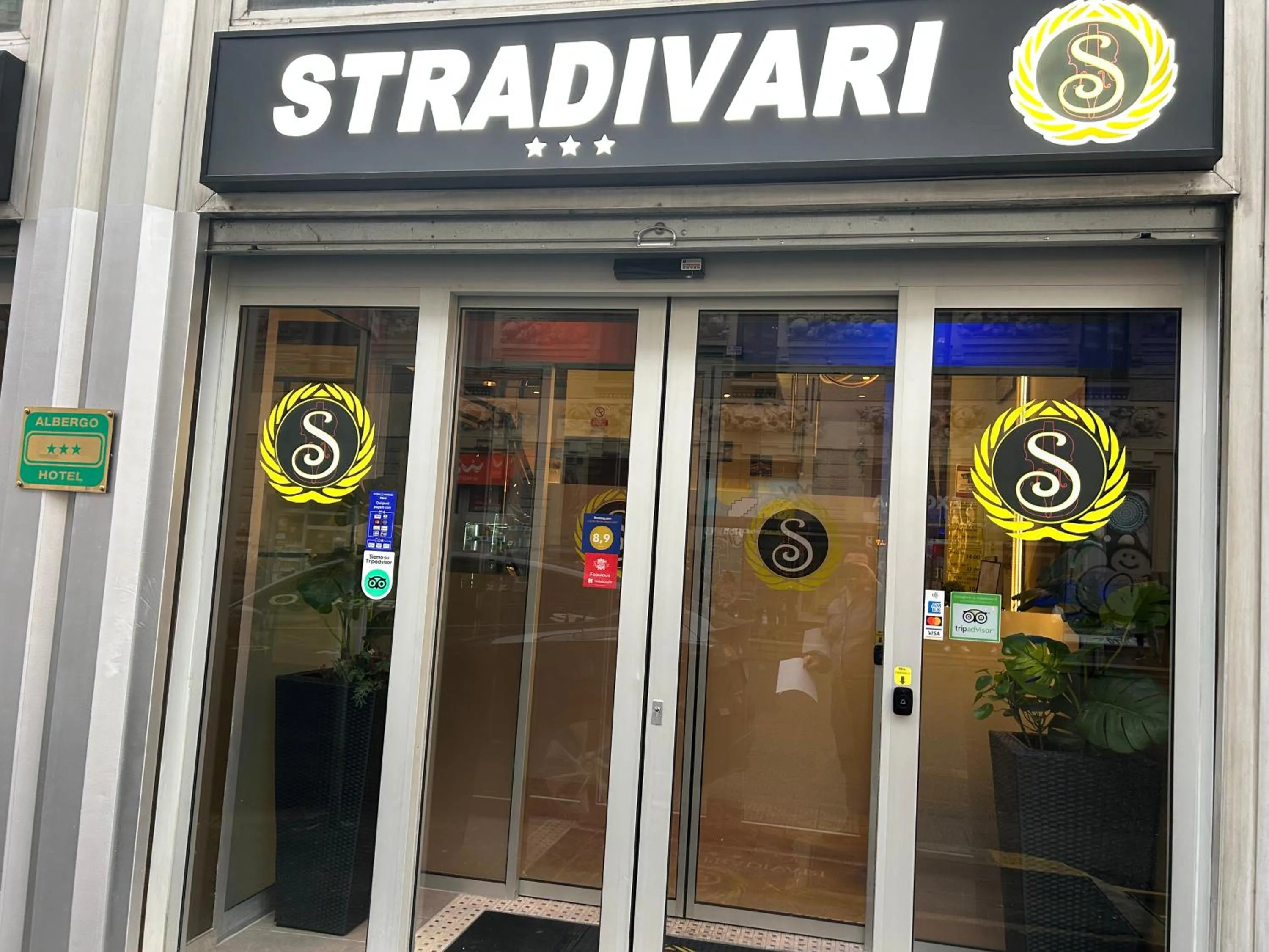 Property building in Hotel Stradivari