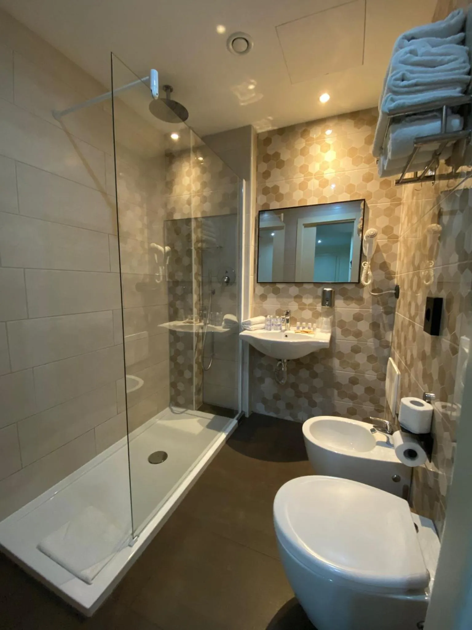 Bathroom in Hotel Stradivari