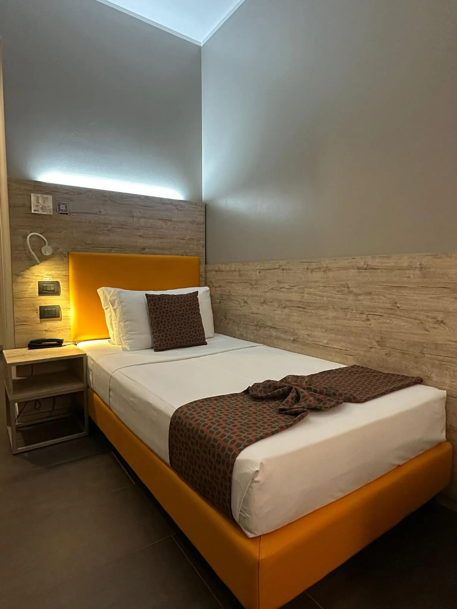 Bed in Hotel Stradivari