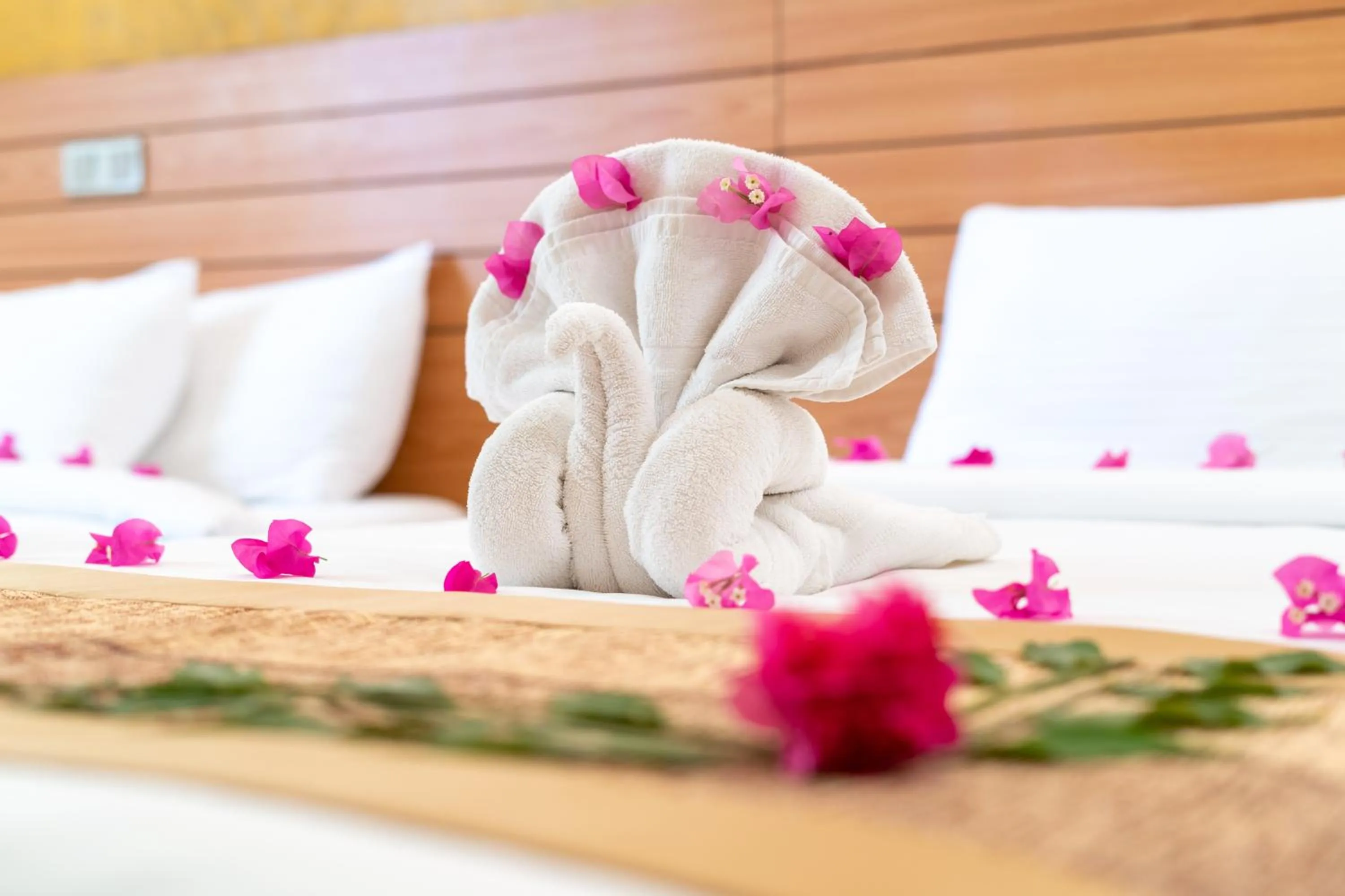 Bed in Nala Veli Beach & Spa