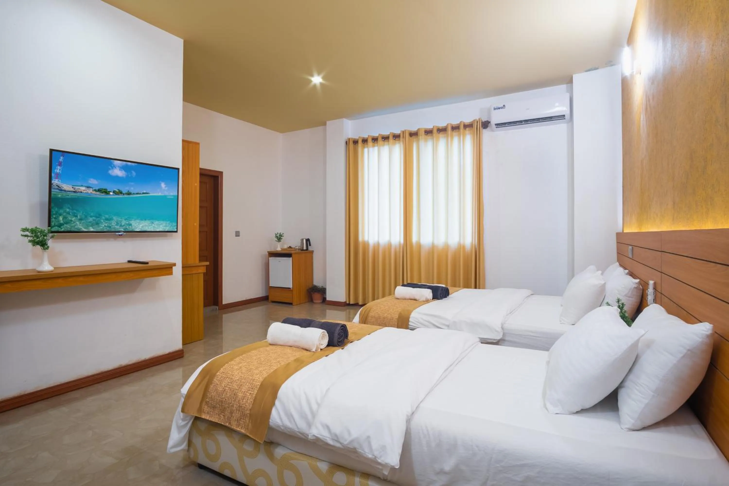 Bed in Nala Veli Beach & Spa