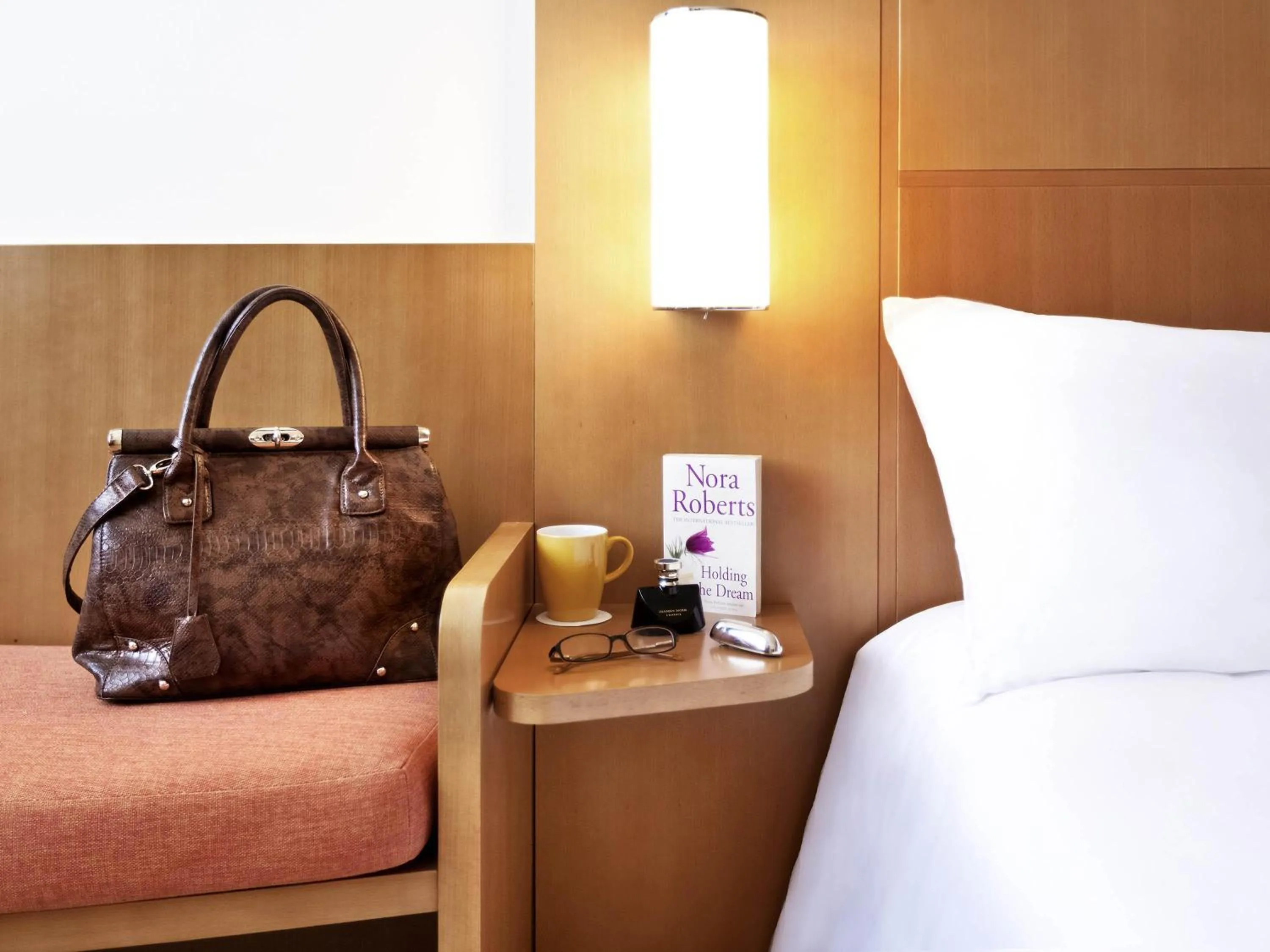 Bedroom, Bed in Ibis Abu Dhabi Gate