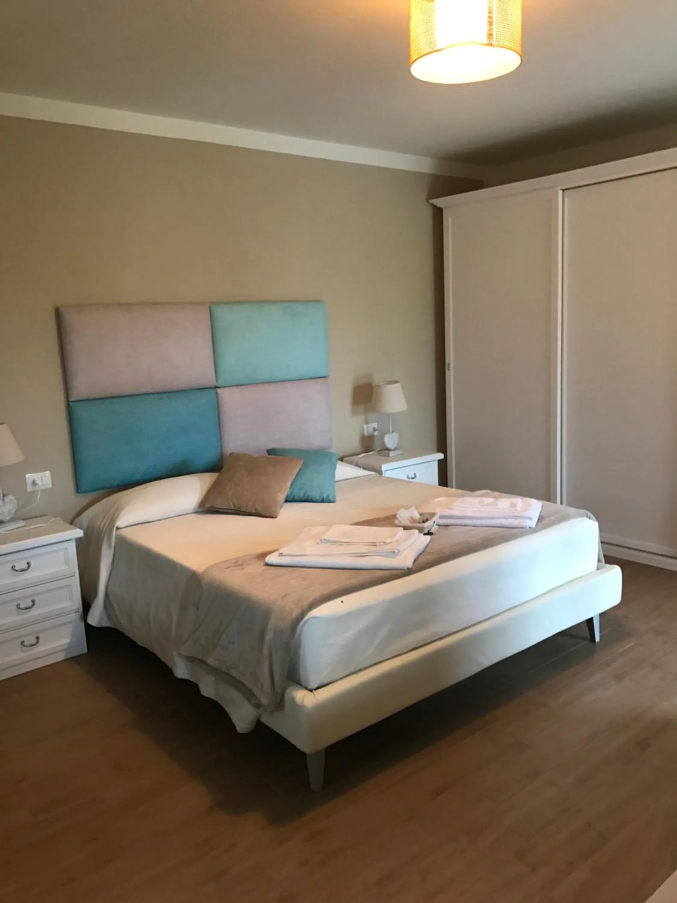 Photo of the whole room, Bed in Il Giardino di Daniela Apartments