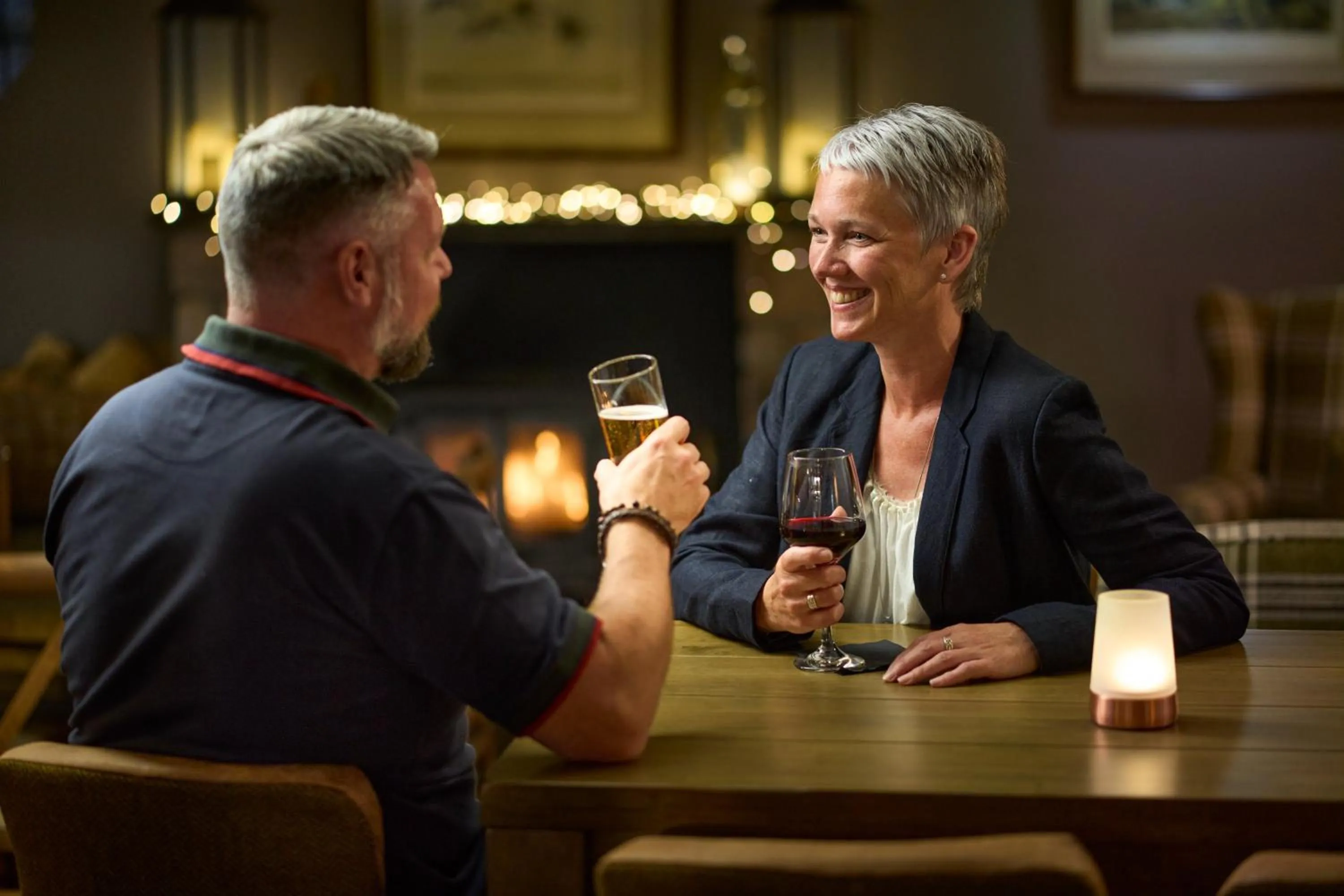 Restaurant/places to eat in The Murray Park Hotel