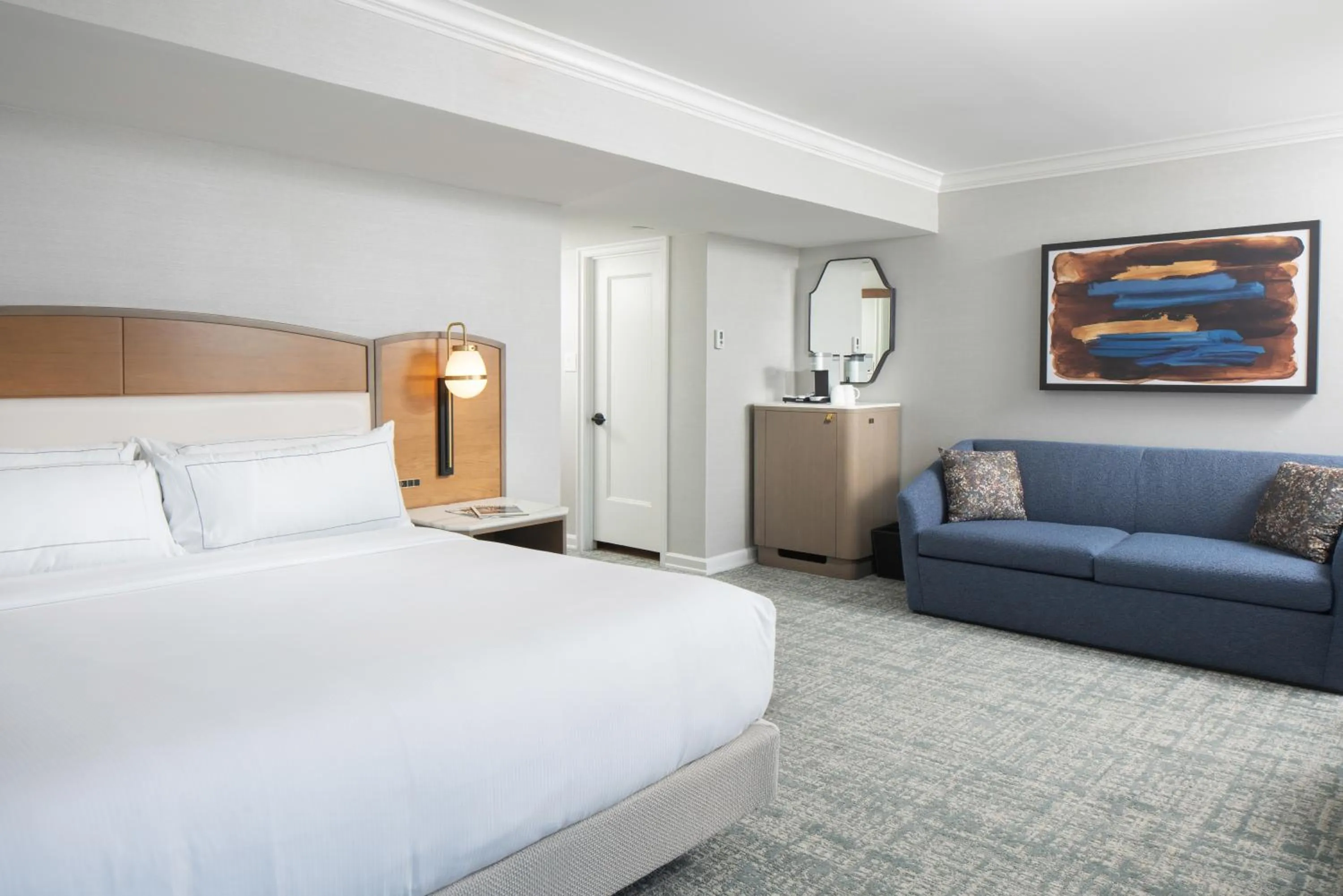 Bed in Hilton Milwaukee