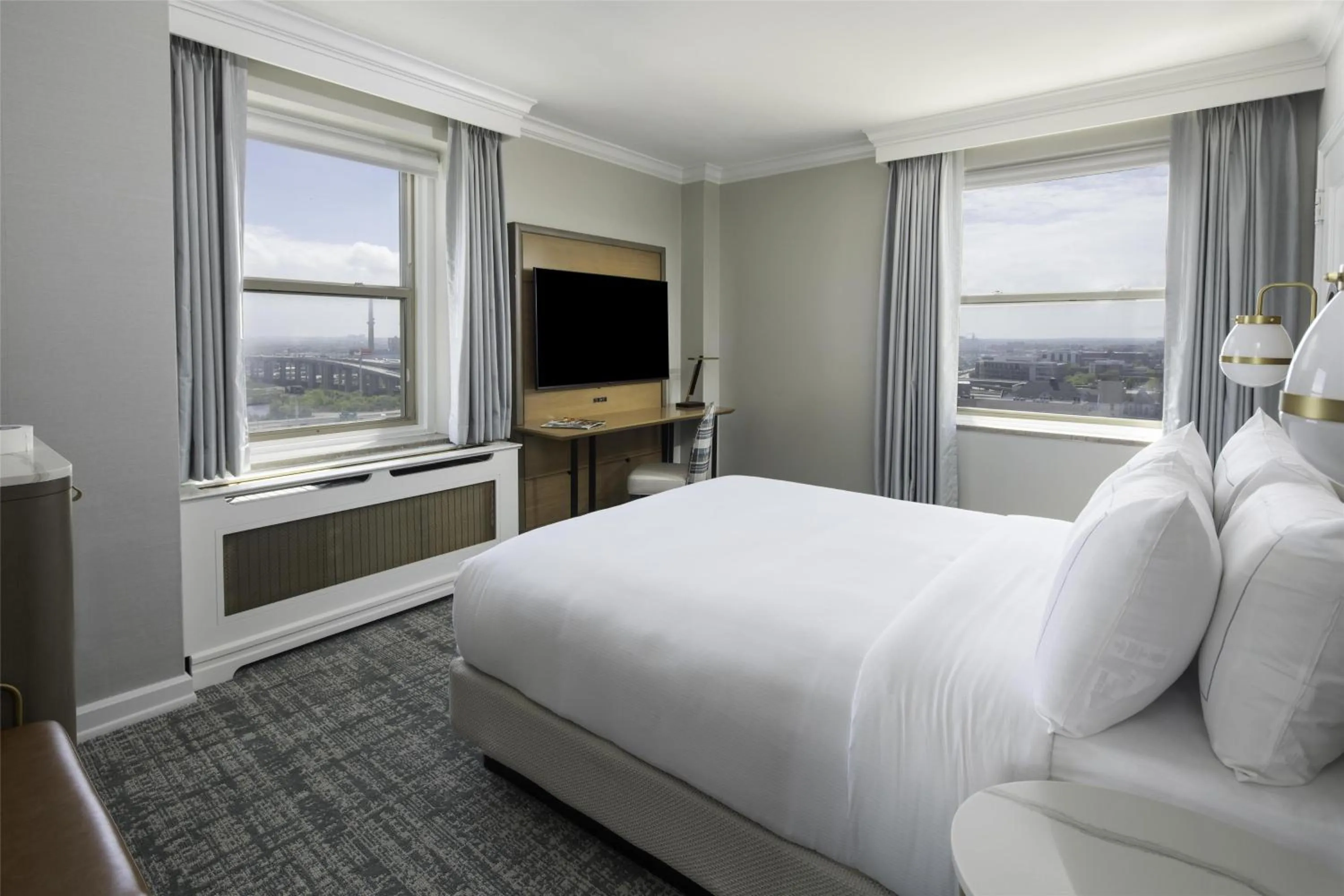 Bed in Hilton Milwaukee