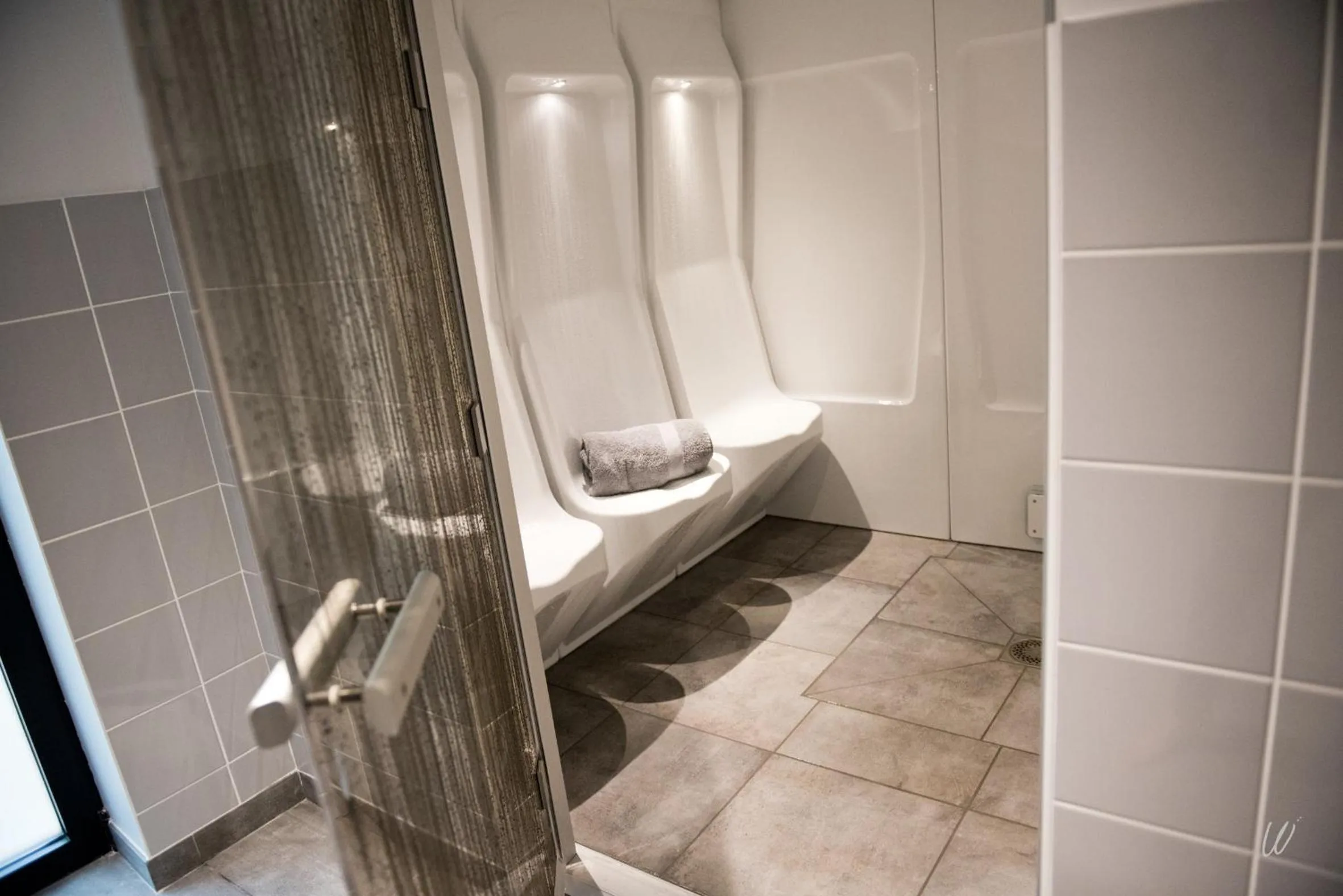 Spa and wellness centre/facilities in Armes de Champagne