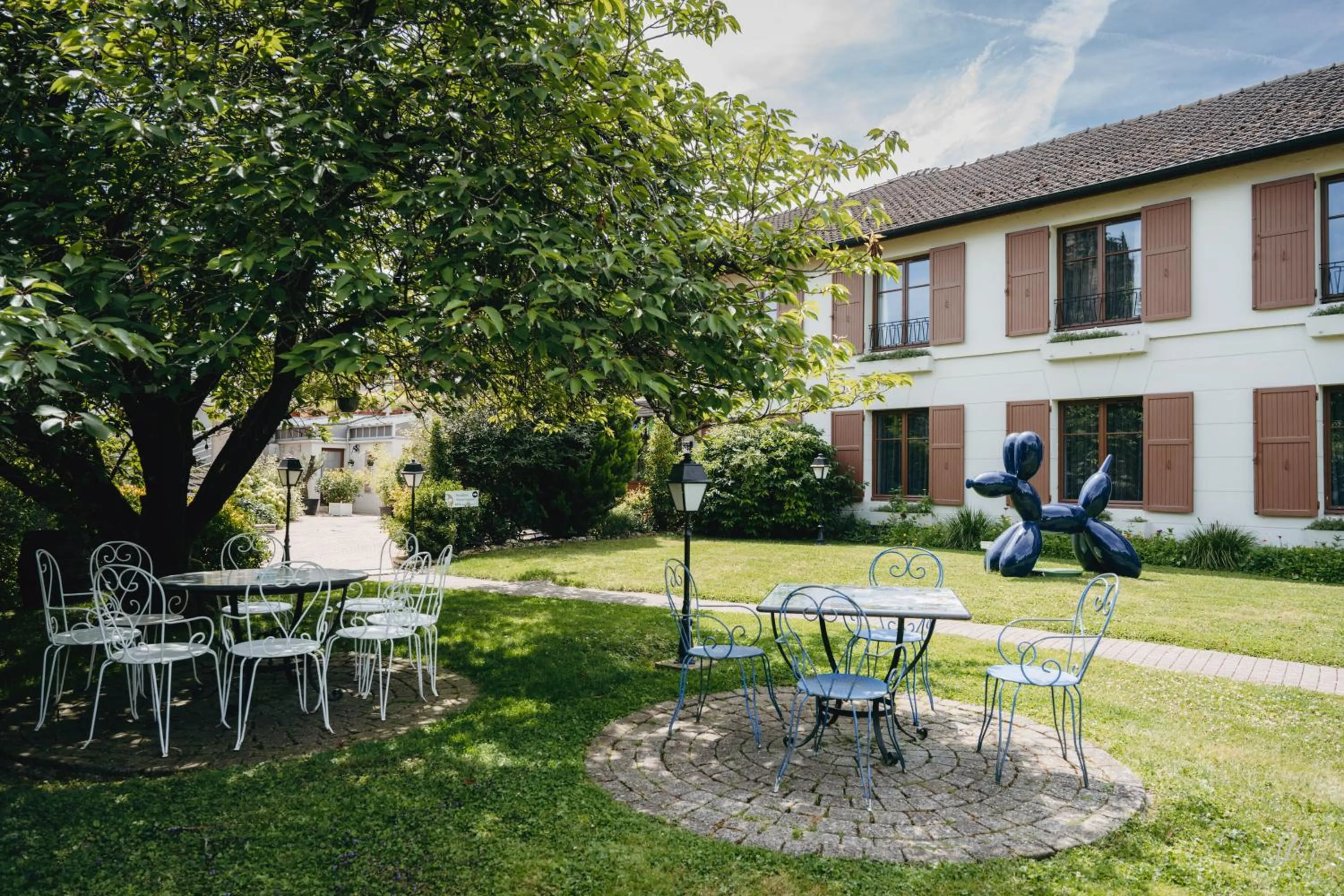 Property building in Armes de Champagne