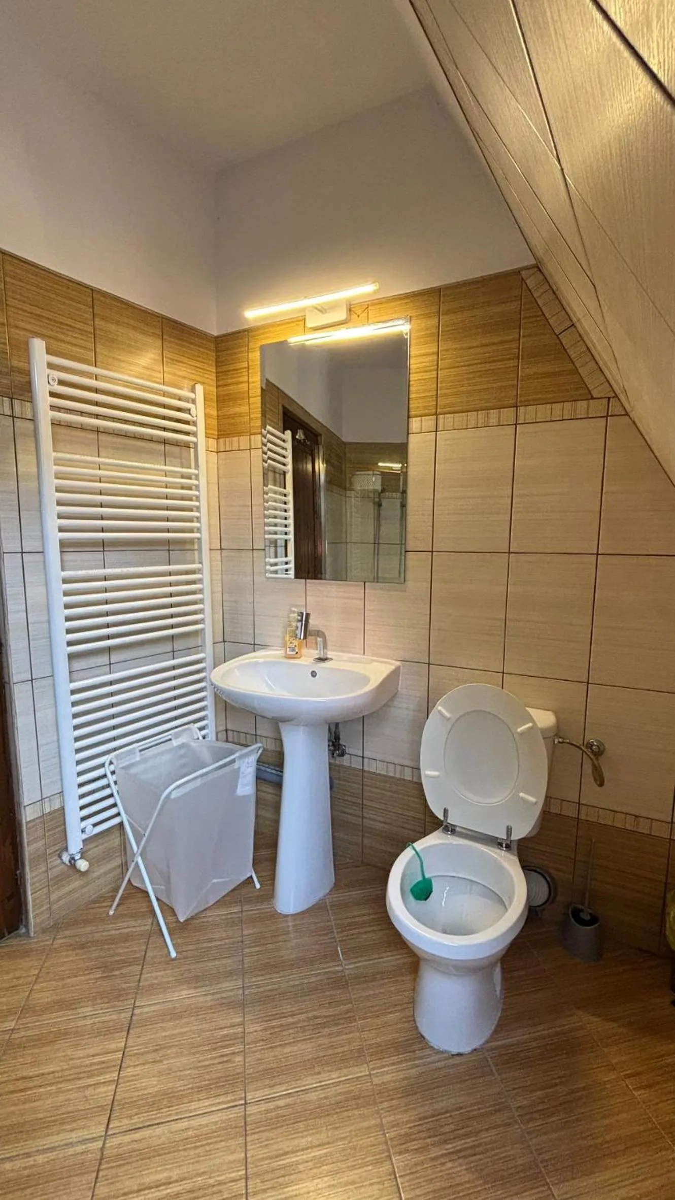 Pannónia Rooms and Apartments