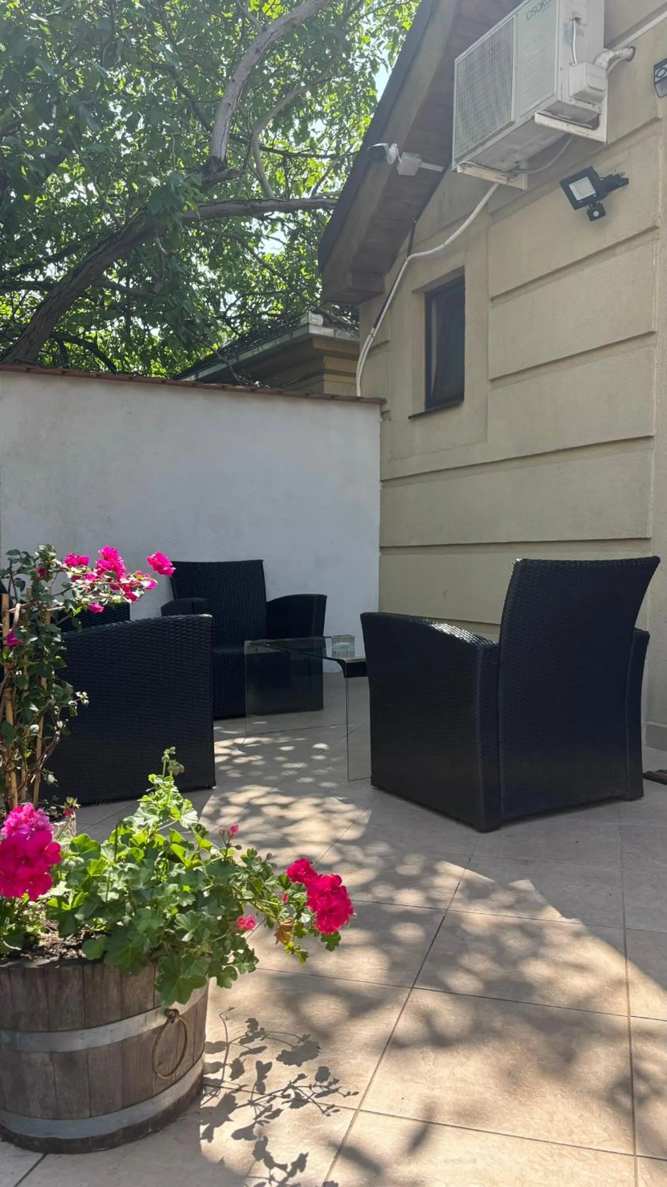 Pannónia Rooms and Apartments