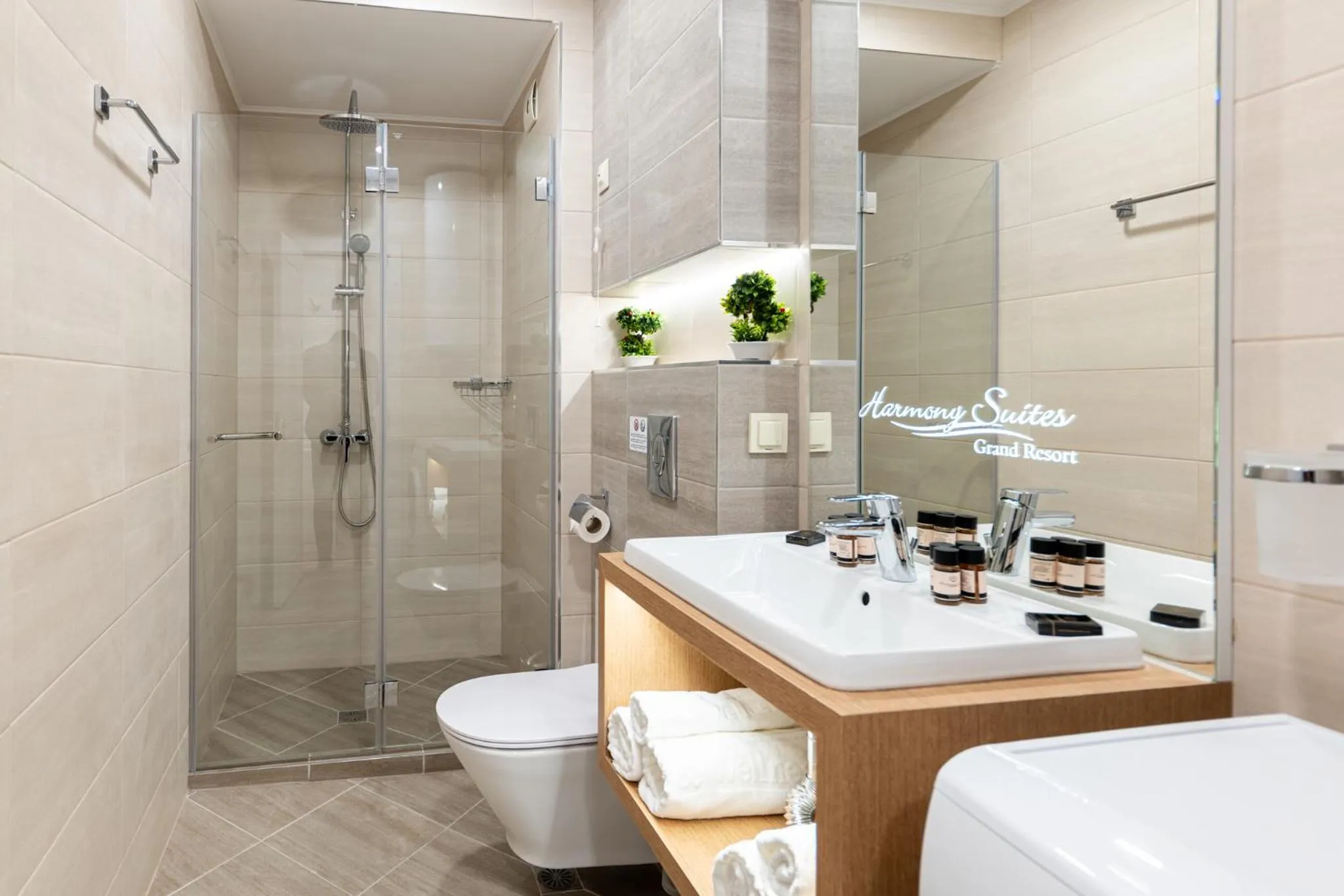 Harmony Suites Grand Resort