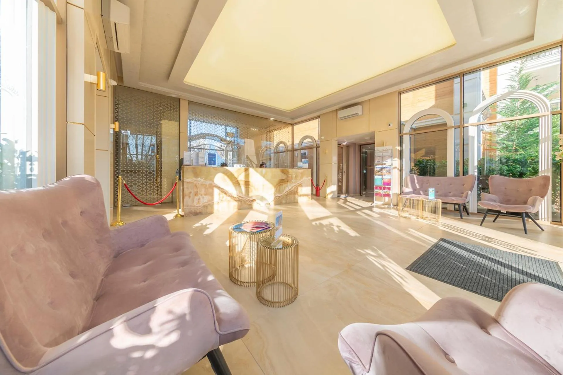 Seating area in Harmony Suites Grand Resort