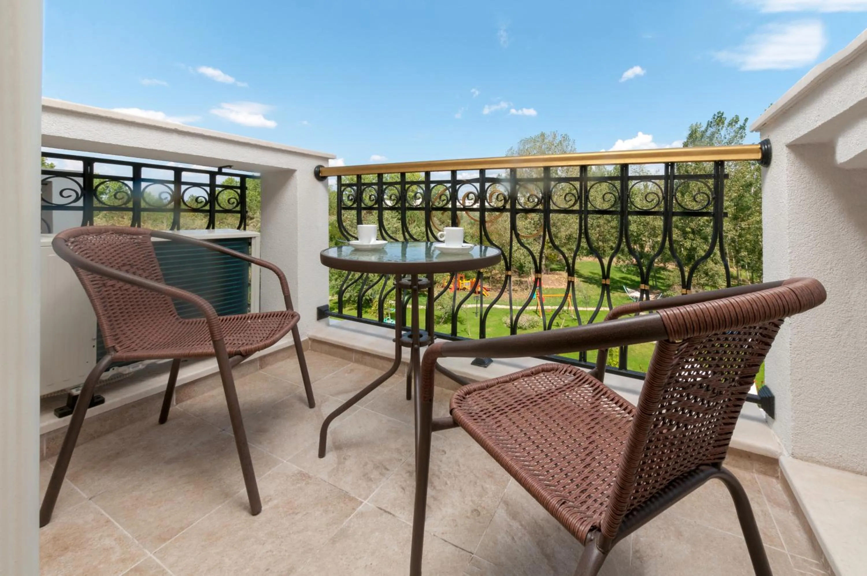 Garden in Harmony Suites Grand Resort