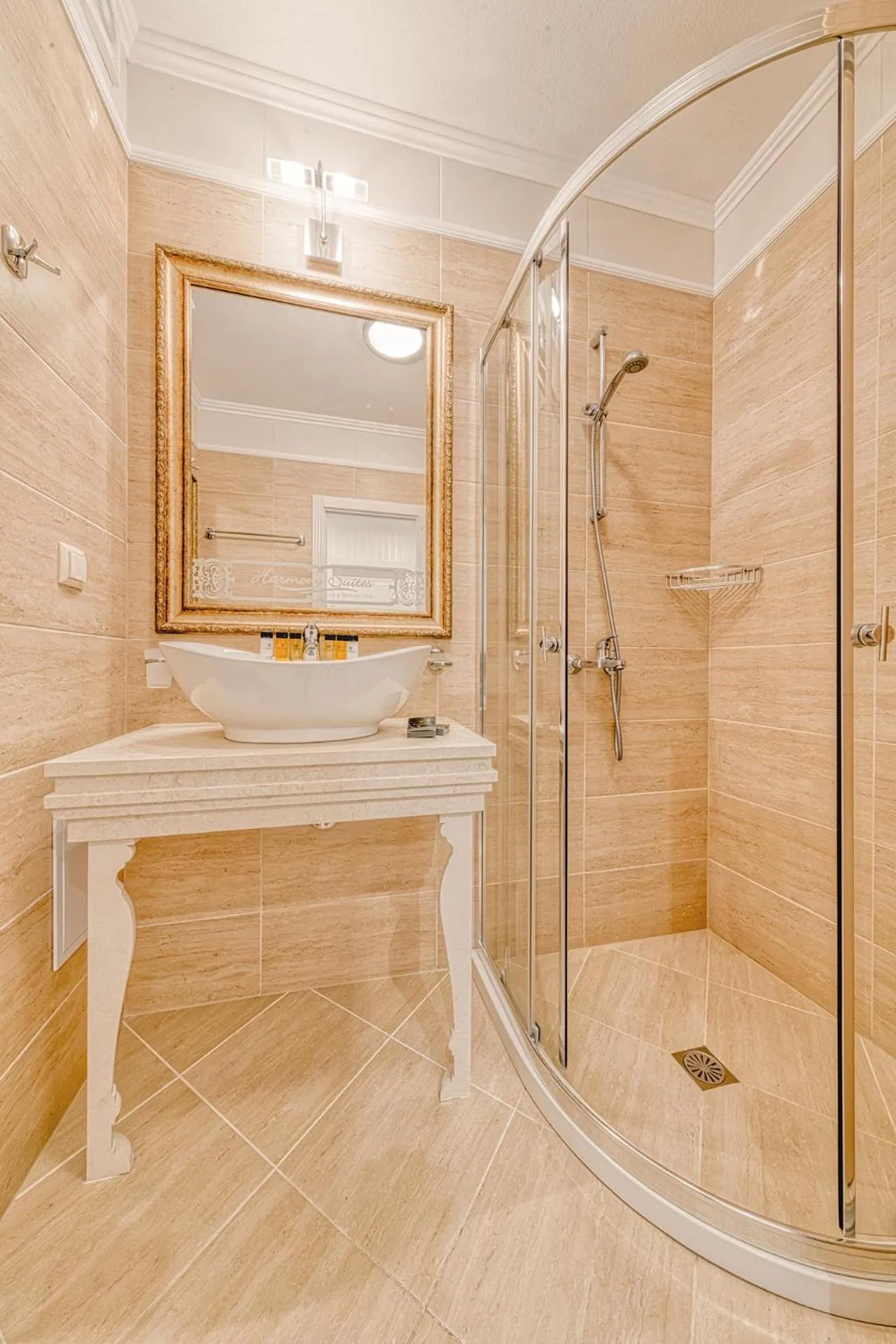 Shower in Harmony Suites Grand Resort