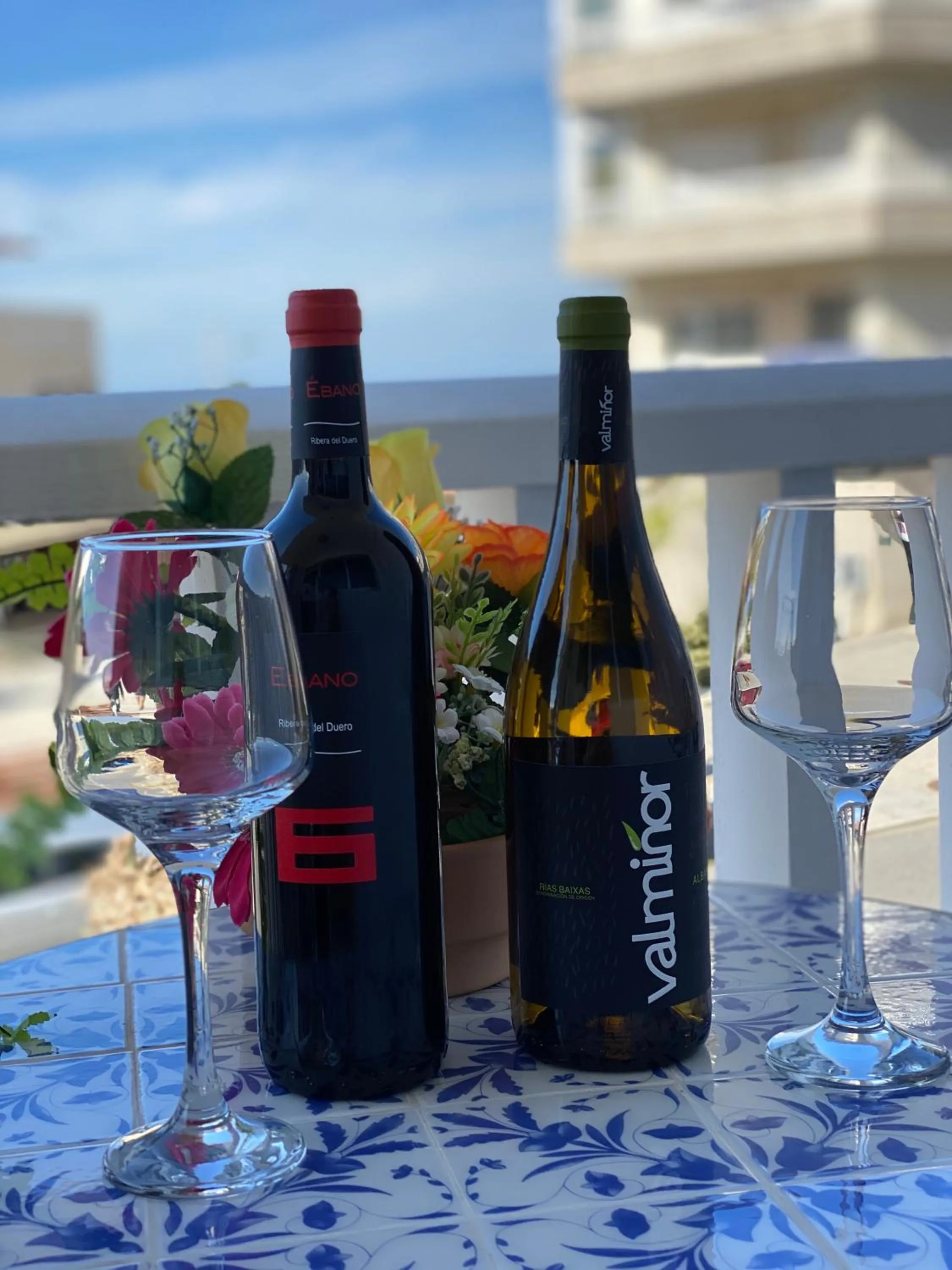 Day in Pensión Venus