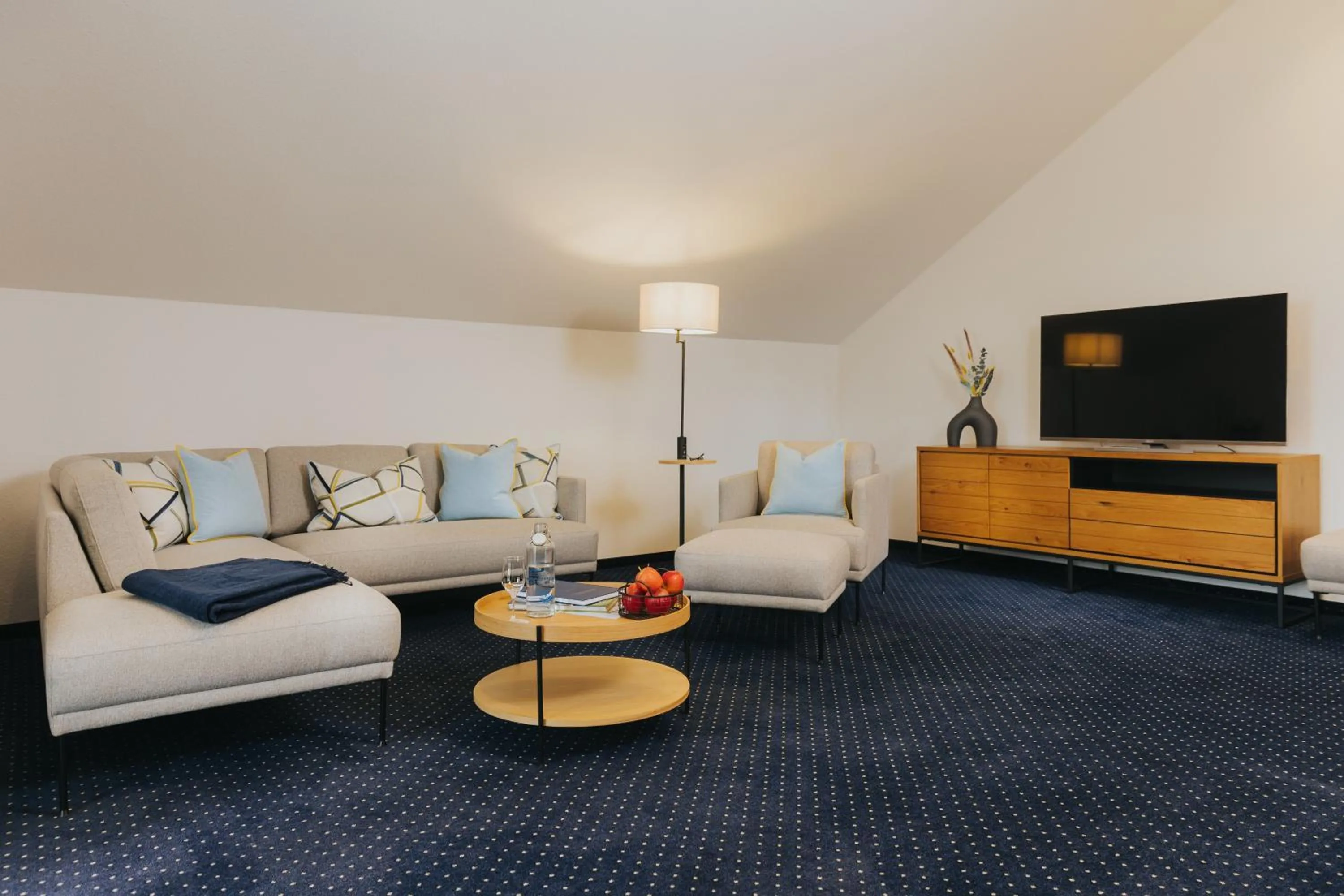 Communal lounge/ TV room in Gutshof Sagmühle