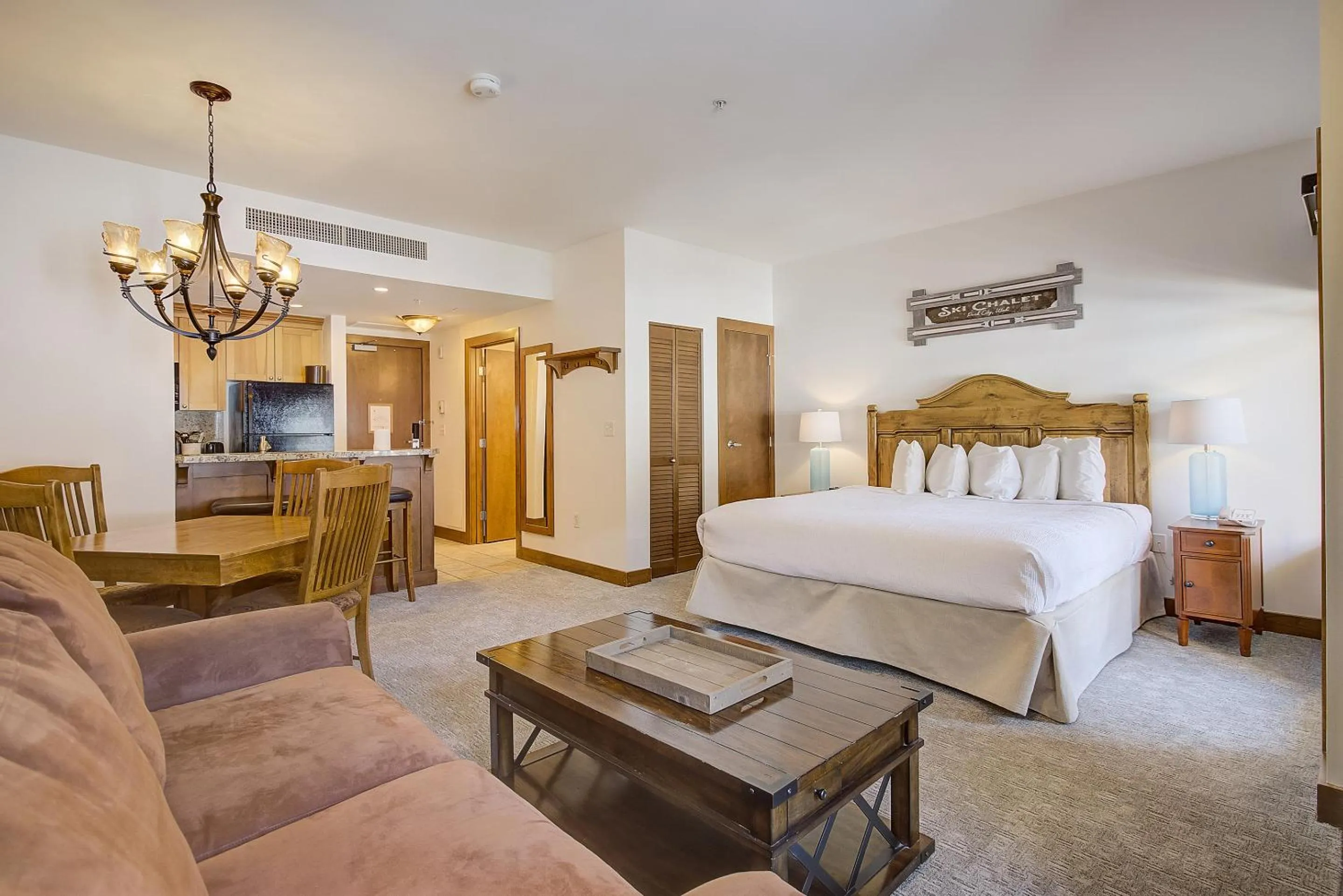 Bed in Sundial Lodge by All Seasons Resort Lodging