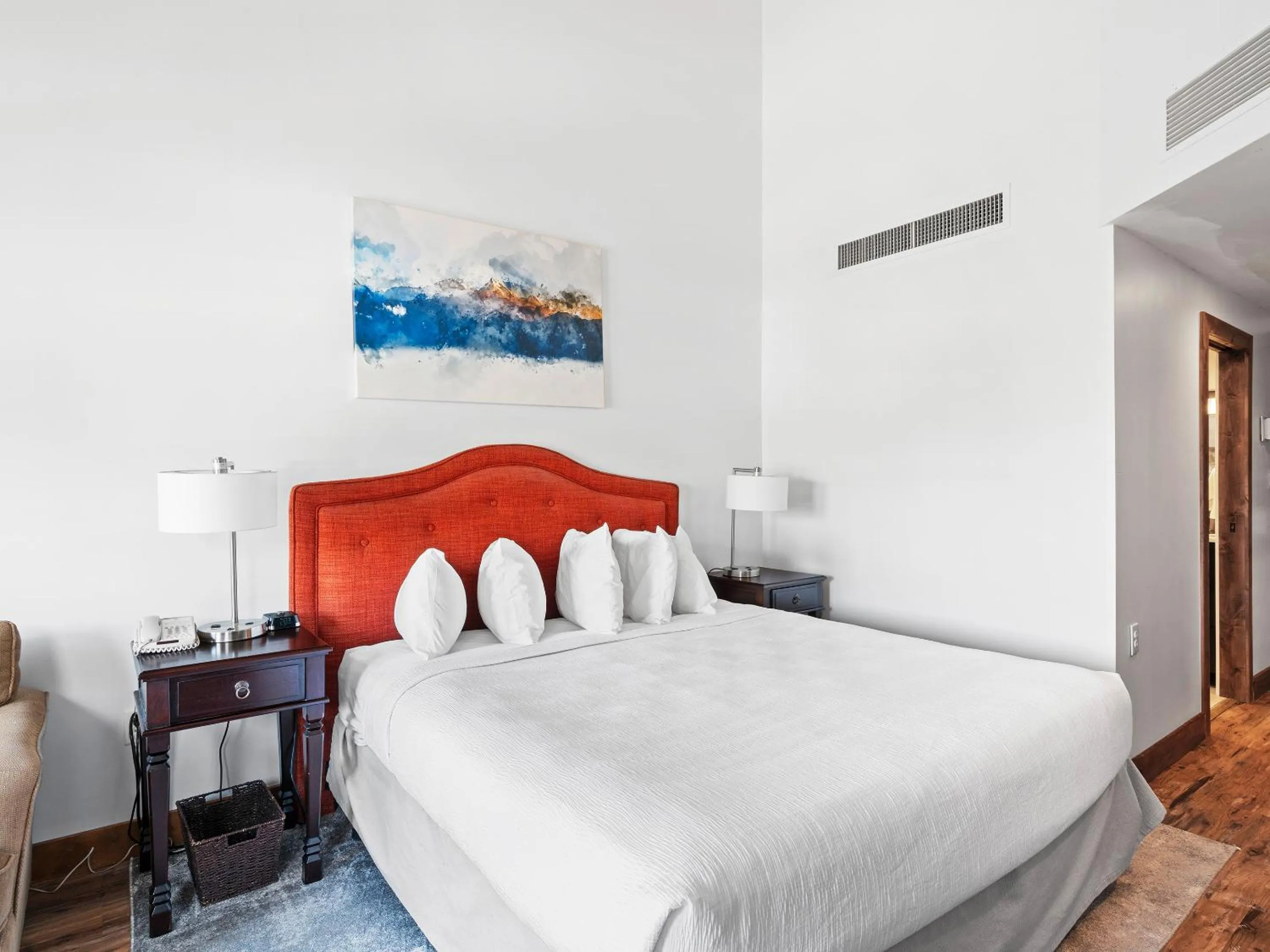 Bed in Sundial Lodge by All Seasons Resort Lodging