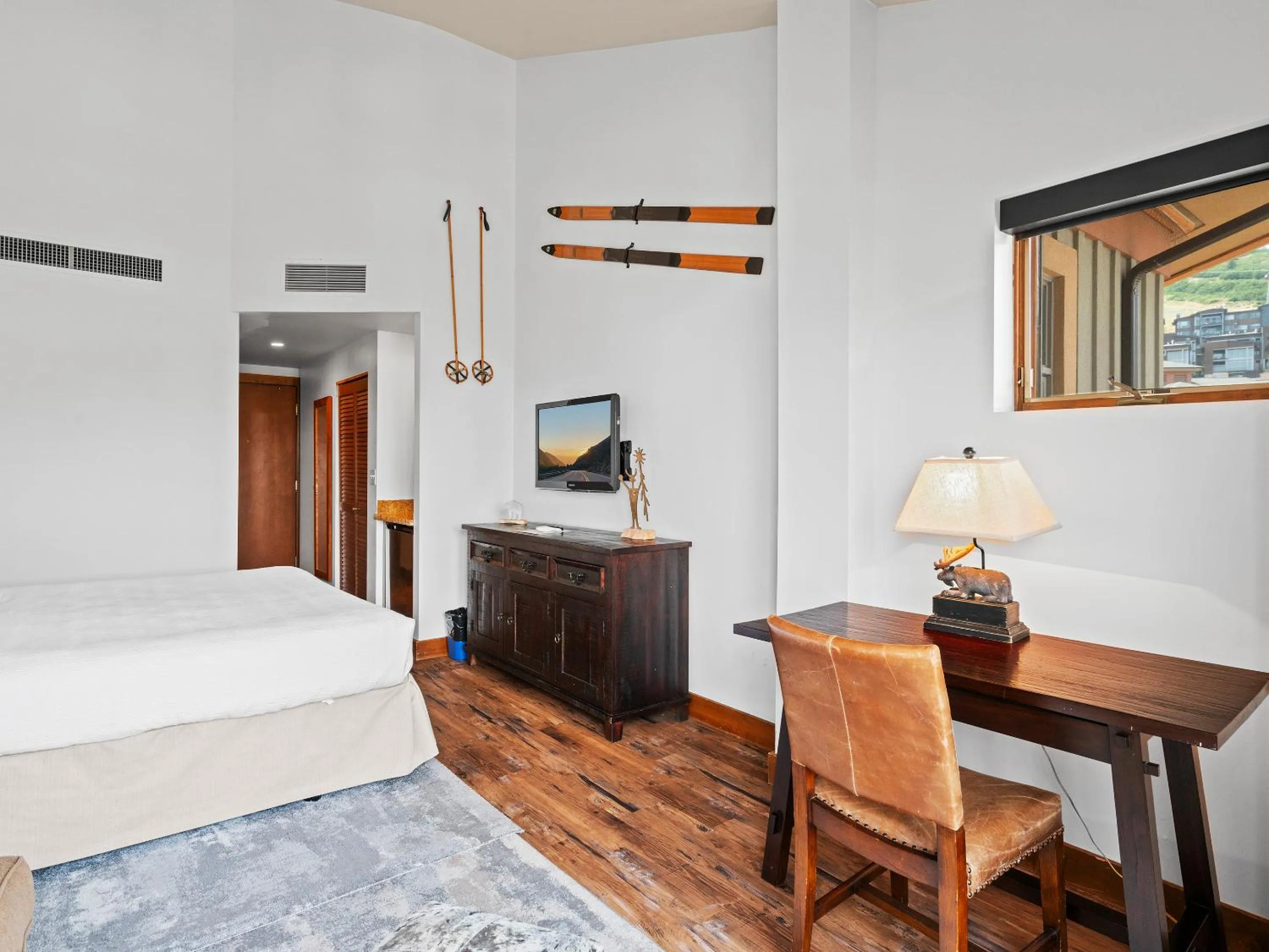 Bed in Sundial Lodge by All Seasons Resort Lodging