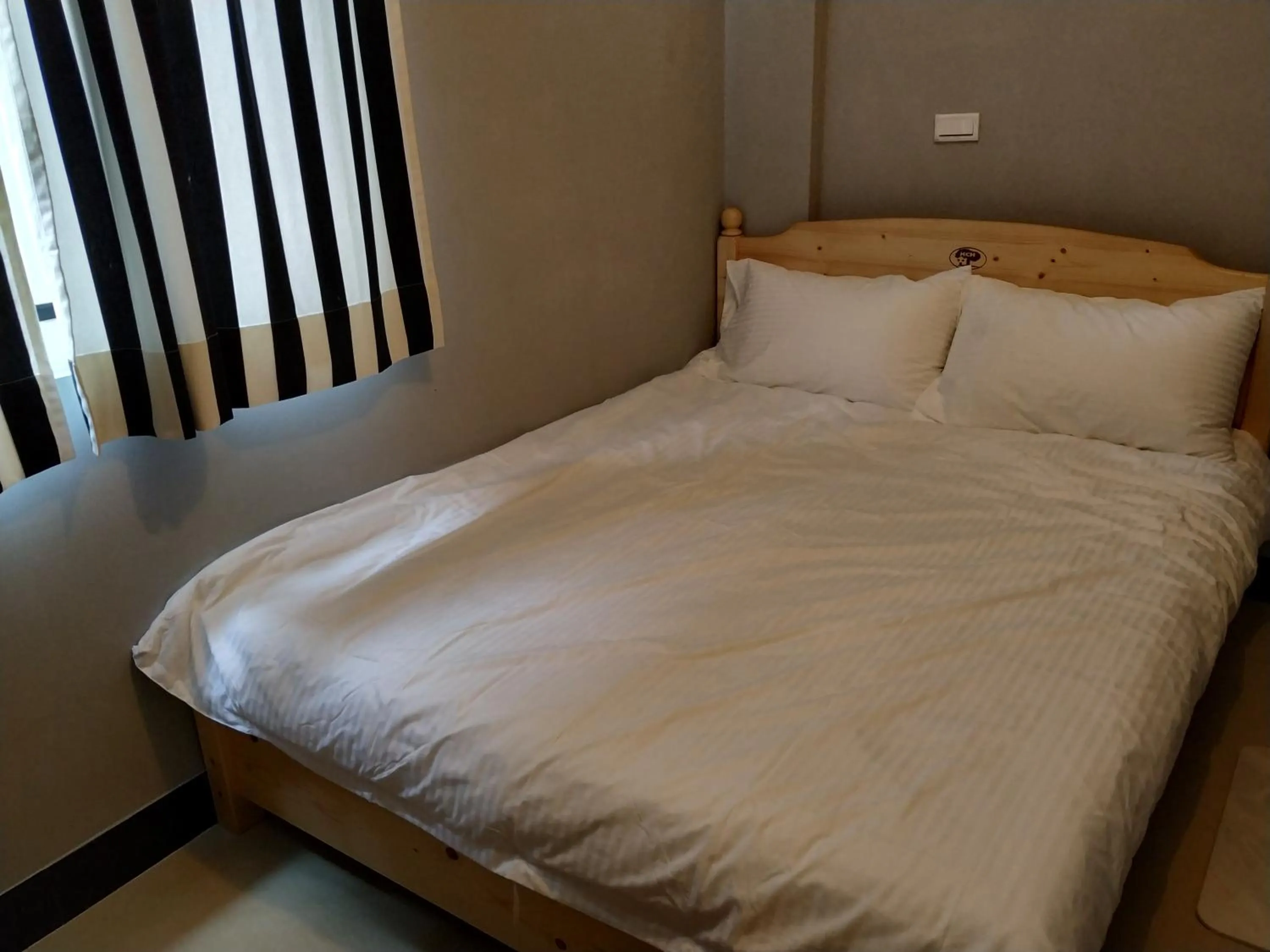 Bedroom, Bed in Backpack Home 497-No.2