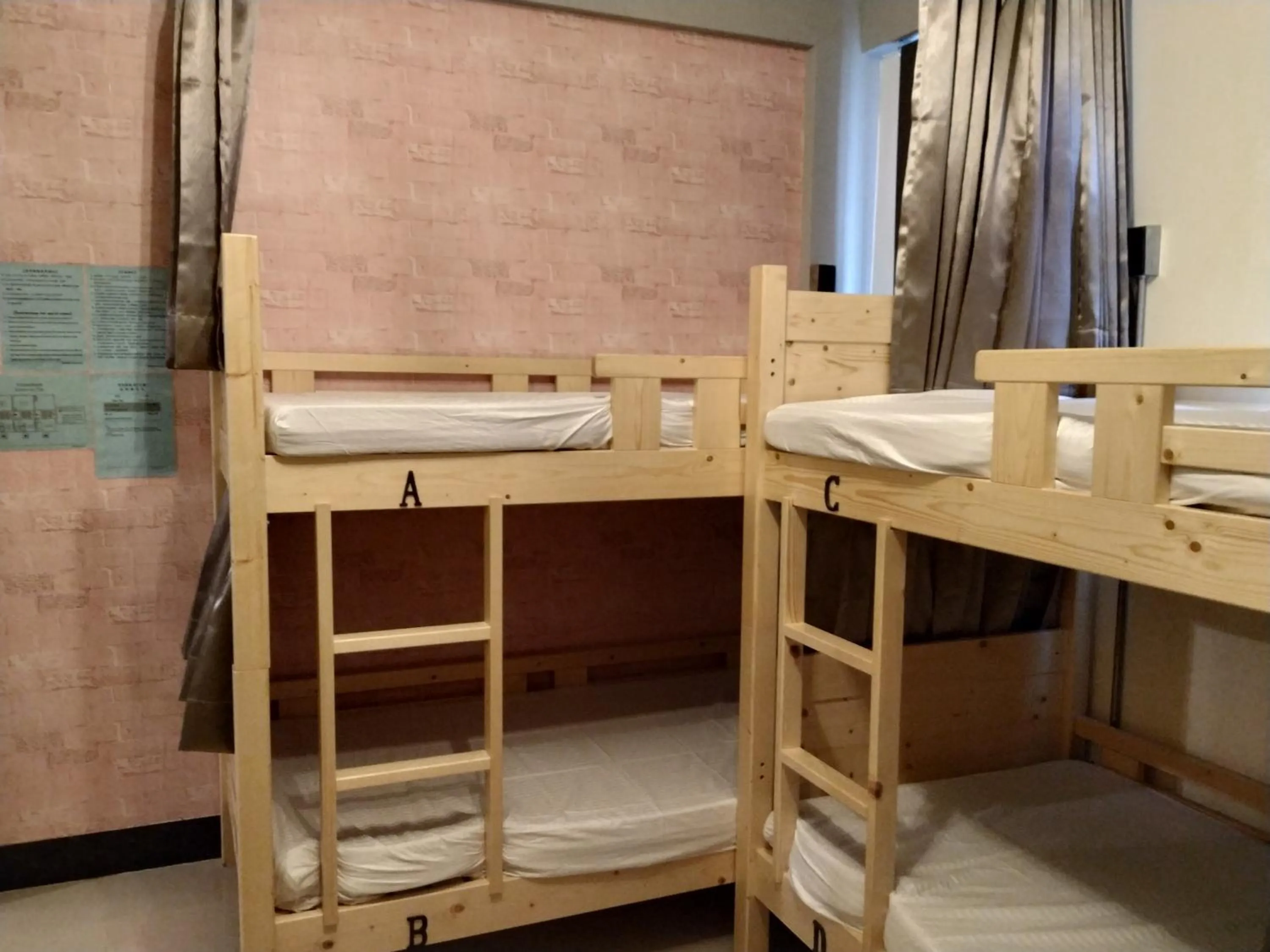 Bedroom, Bed in Backpack Home 497-No.2