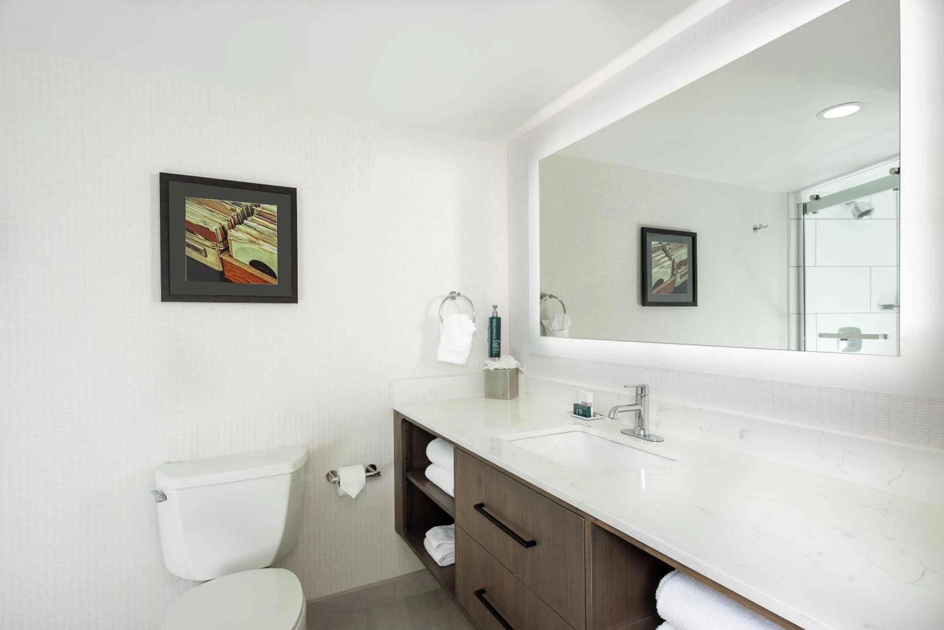 Bathroom in DoubleTree by Hilton Jackson